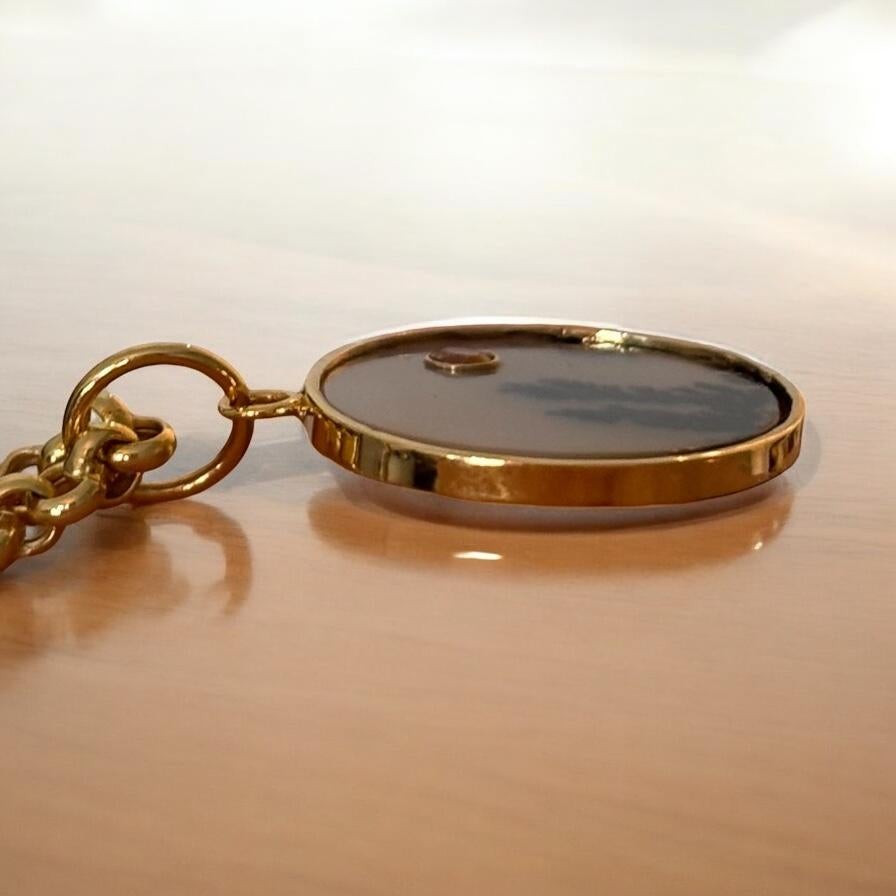 Taille mixte Pendentif DENDRITIC AGATE avec grenat MANDARIN et or 14 carats en vente