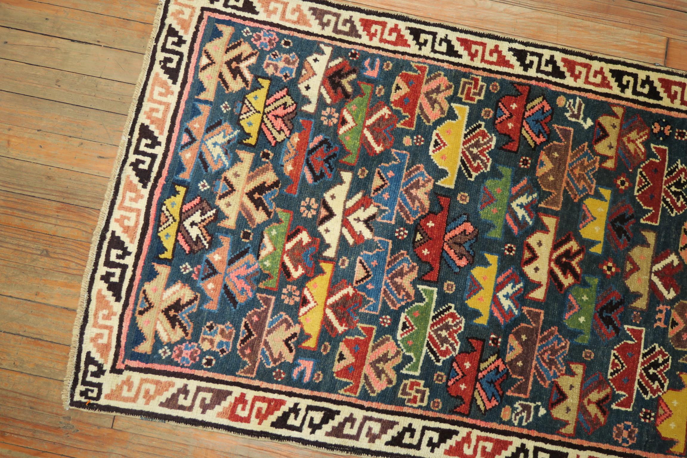 Blauer antiker Shirvan Kuba-Teppich aus Denim, frühes 20. Jahrhundert (Kaukasisch) im Angebot