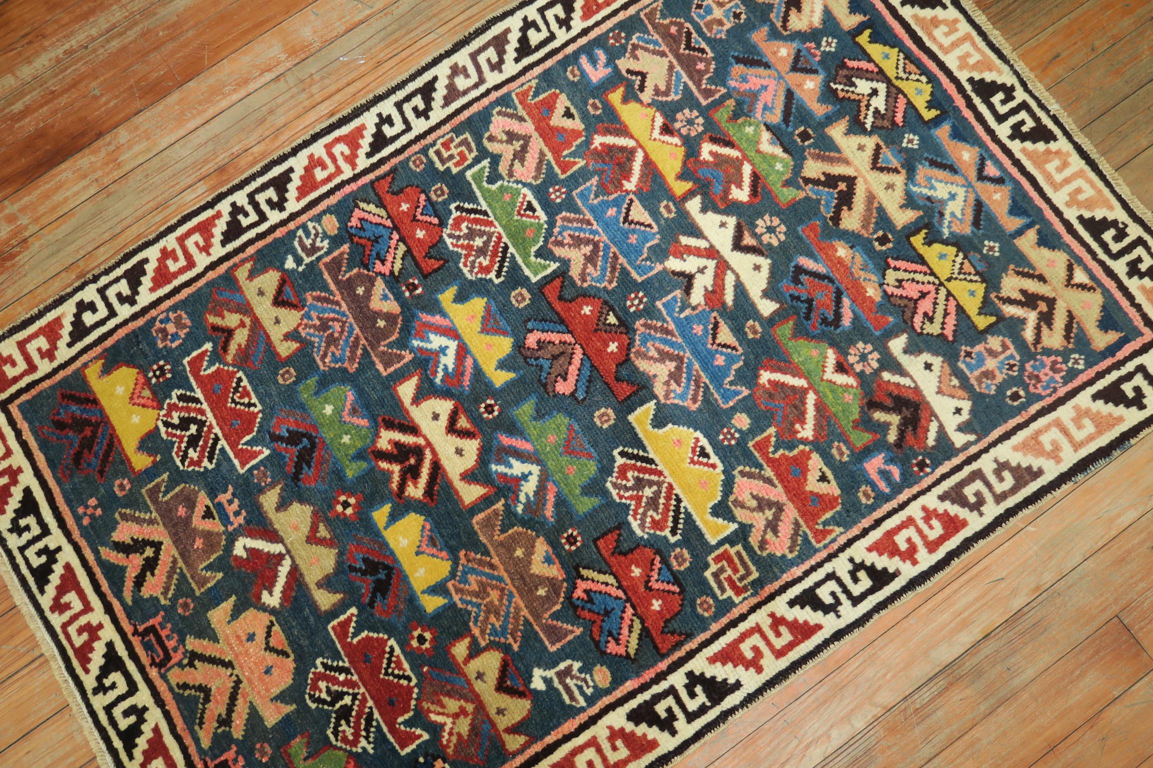 Blauer antiker Shirvan Kuba-Teppich aus Denim, frühes 20. Jahrhundert (Handgewebt) im Angebot