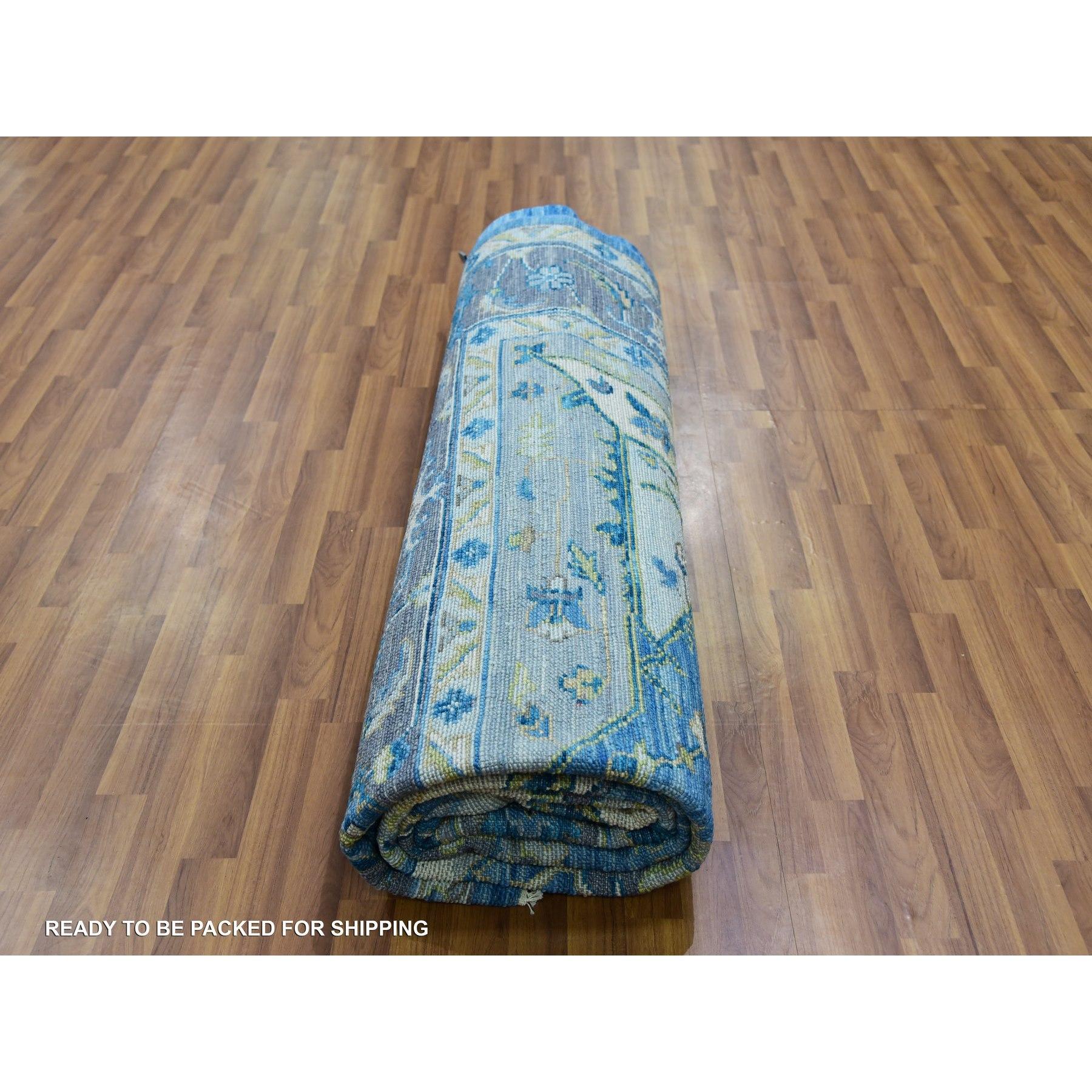 Tapis Heriz en denim bleu « Soft to the Touch » 100 % laine nouée à la main 9'2