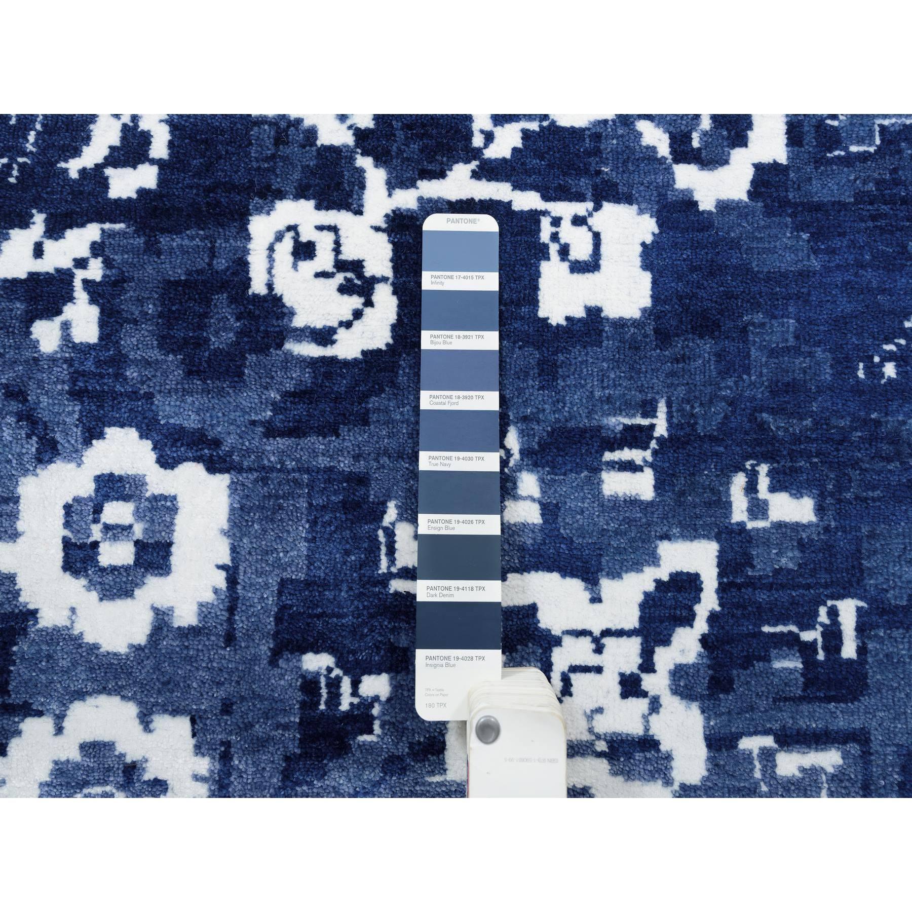 Seta Tappeto rotondo annodato a mano Tabriz in lana e seta blu denim 12' x 12' in vendita