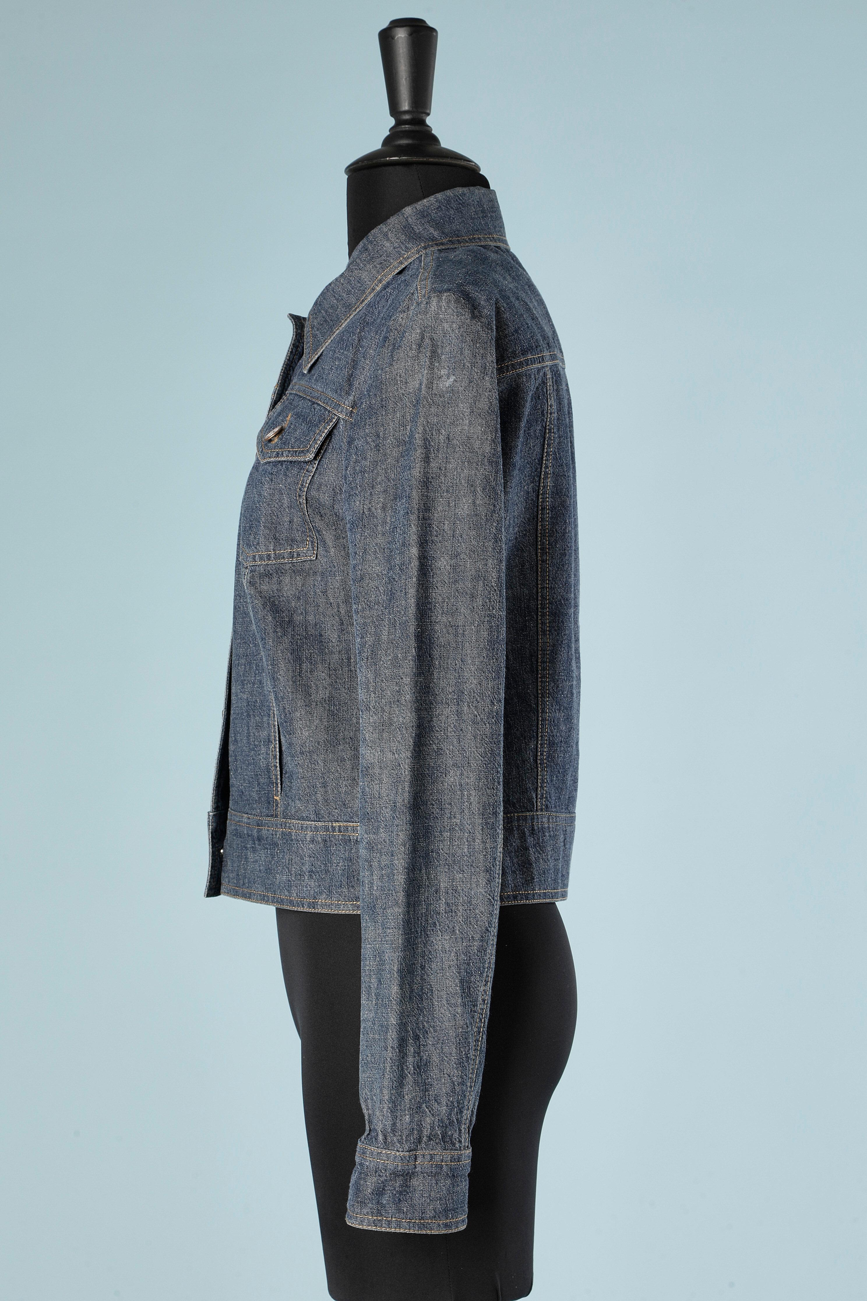Denim-Jacke mit durchsichtigen Stickereien auf den Ärmeln von Christian Lacroix Jeans  für Damen oder Herren im Angebot