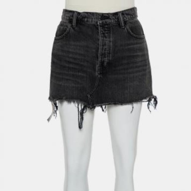 Denim X Alexander Wang Charcoal Grey Denim Distressed Frayed Hem Mini Skirt M For Sale 3