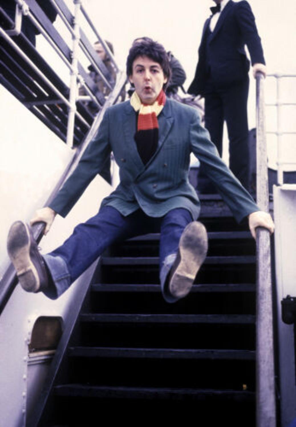 Paul McCartney, Londres, 1978.

Impreso por encargo en papel Hahnemühle Photo Rag 308gsm Fine Art por un impresor certificado por Hahnemühle en Londres

Todos los tamaños y ediciones disponibles:
20" x 16" 
24" x 20" 
40" x 30" 
60" x 40" 
Edición