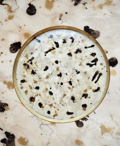 Denis Perrollaz Essenzteller in Mischtechnik auf Messing