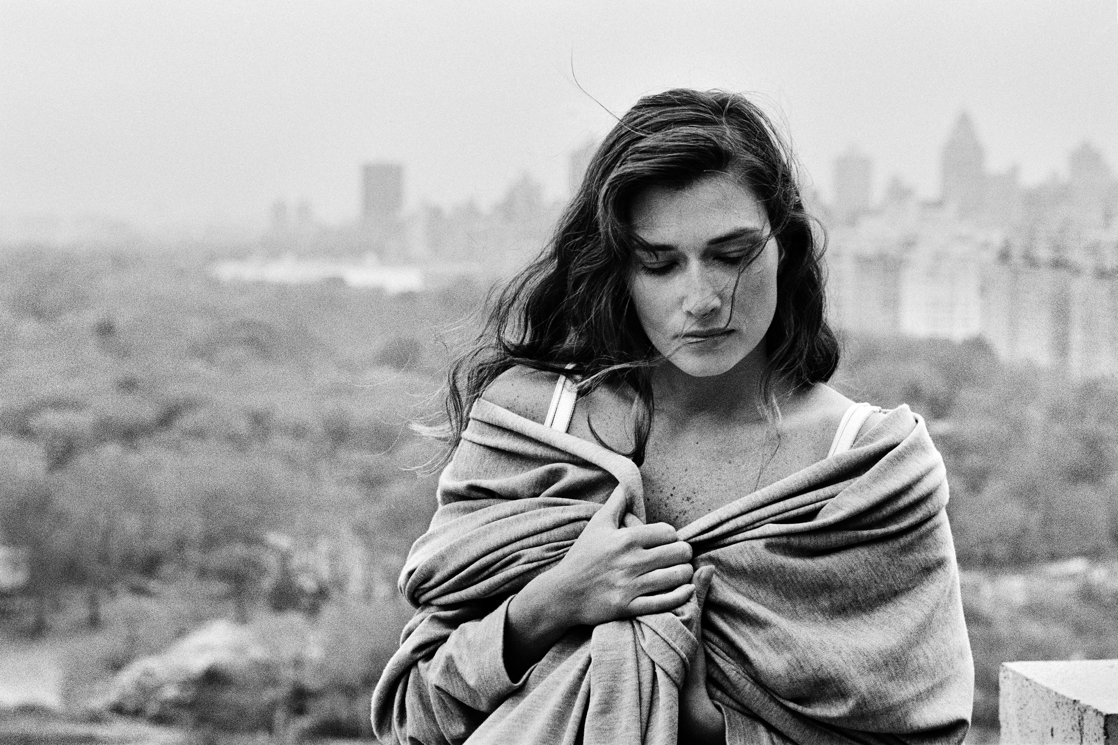 Rosemary (Central Park), Donna Karan, NYC, 1986 - Photograph de Denis Piel