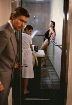 Rosemary, Wasser Massage, The Perfect Escape, Biarritz, Frankreich, US VOGUE, 1981