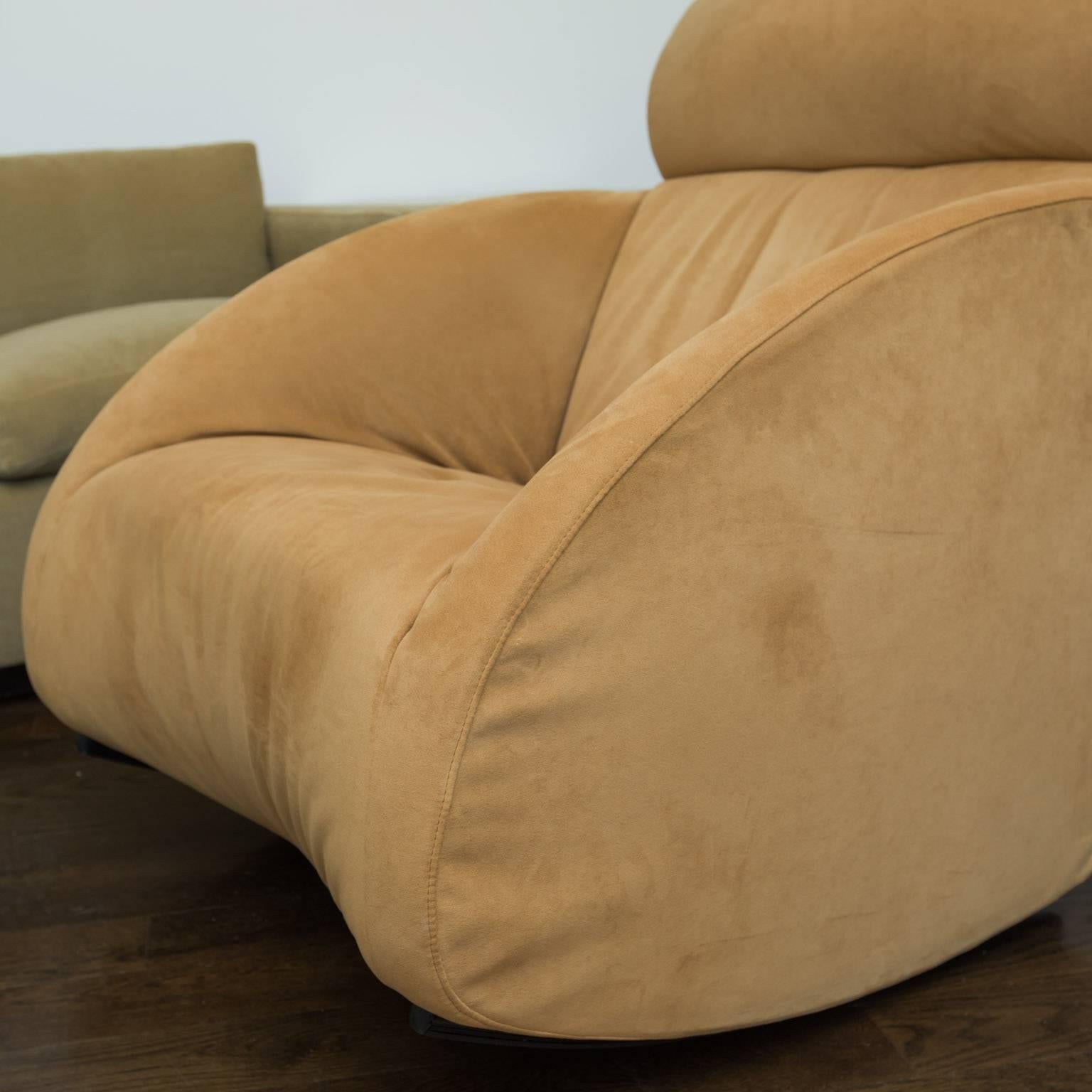 Great rocking chair that can convert to a club chair with supplied rubber pads that attach to bottom rocker blades. Comes with a removable tan ultrasuede cover.