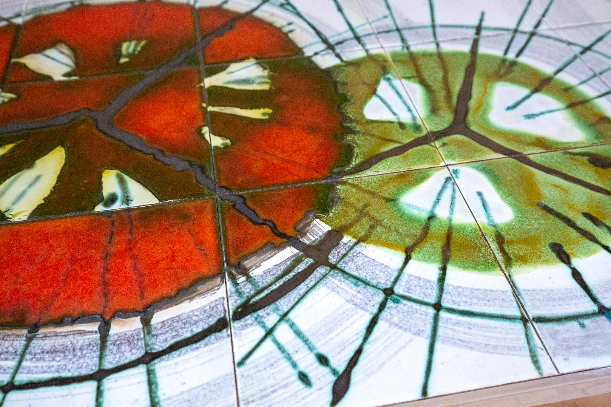 20ième siècle Grande table basse DeNisco en céramique chromée carrelée lave grasse, milieu du siècle 1970 MCM en vente