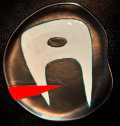 Denise and Peter Orlando: Large ceramic dish with Abstract patterns C. 1952-55