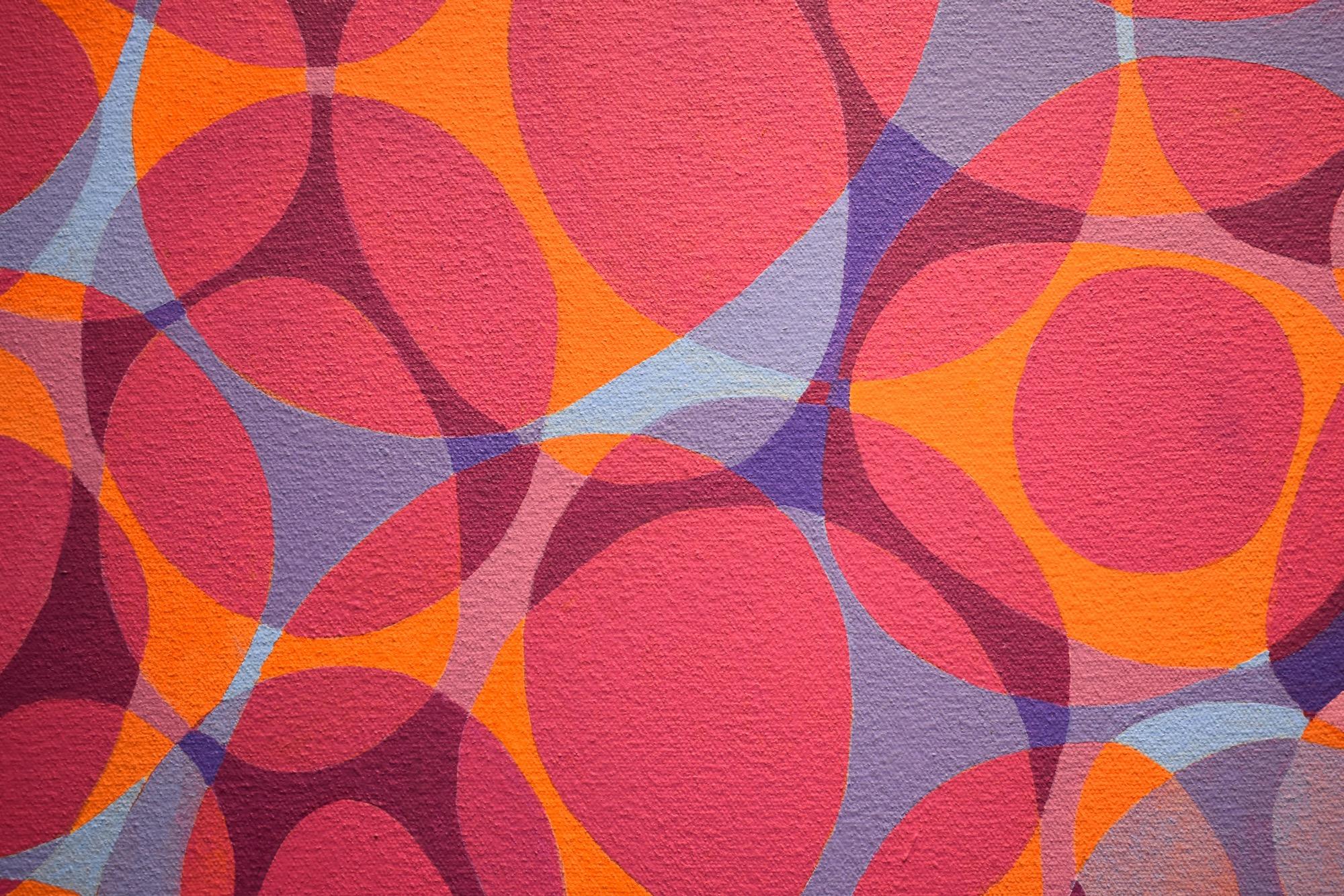 « Coinship 6 », abstrait, webs, bulles, ovales, magenta, orange, peinture acrylique - Abstrait Painting par Denise Driscoll