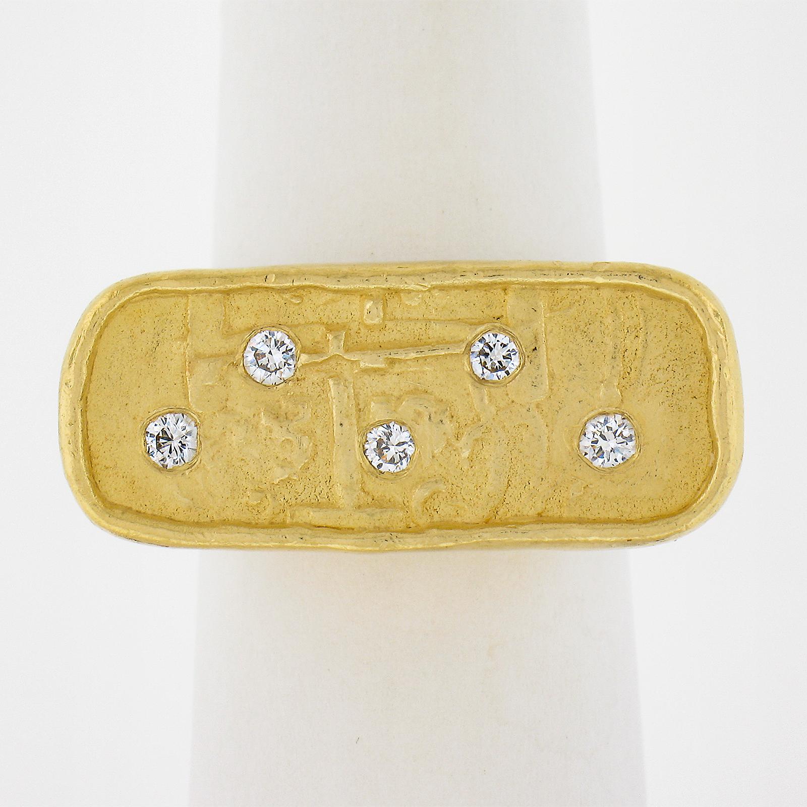 --Stone(s):--
(5) Natural Genuine Diamonds - Round Brilliant Cut - Burnish/Flush Set - F/G Color - VS1/VS2 w/ 1 SI1 Clarity - 0.20ctw (approx.)

Material: Solid 22k Yellow Gold
Weight: 27.39 Grams
Ring Size: Will fit up to 7.0 size finger due to the