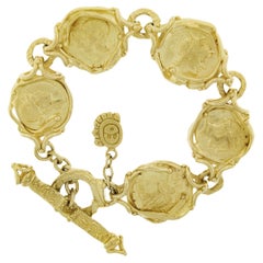 Denise Roberge 22k Gold 7" Detailliertes Kettenarmband mit Knopfleiste und Knopfleiste aus antiker Münze