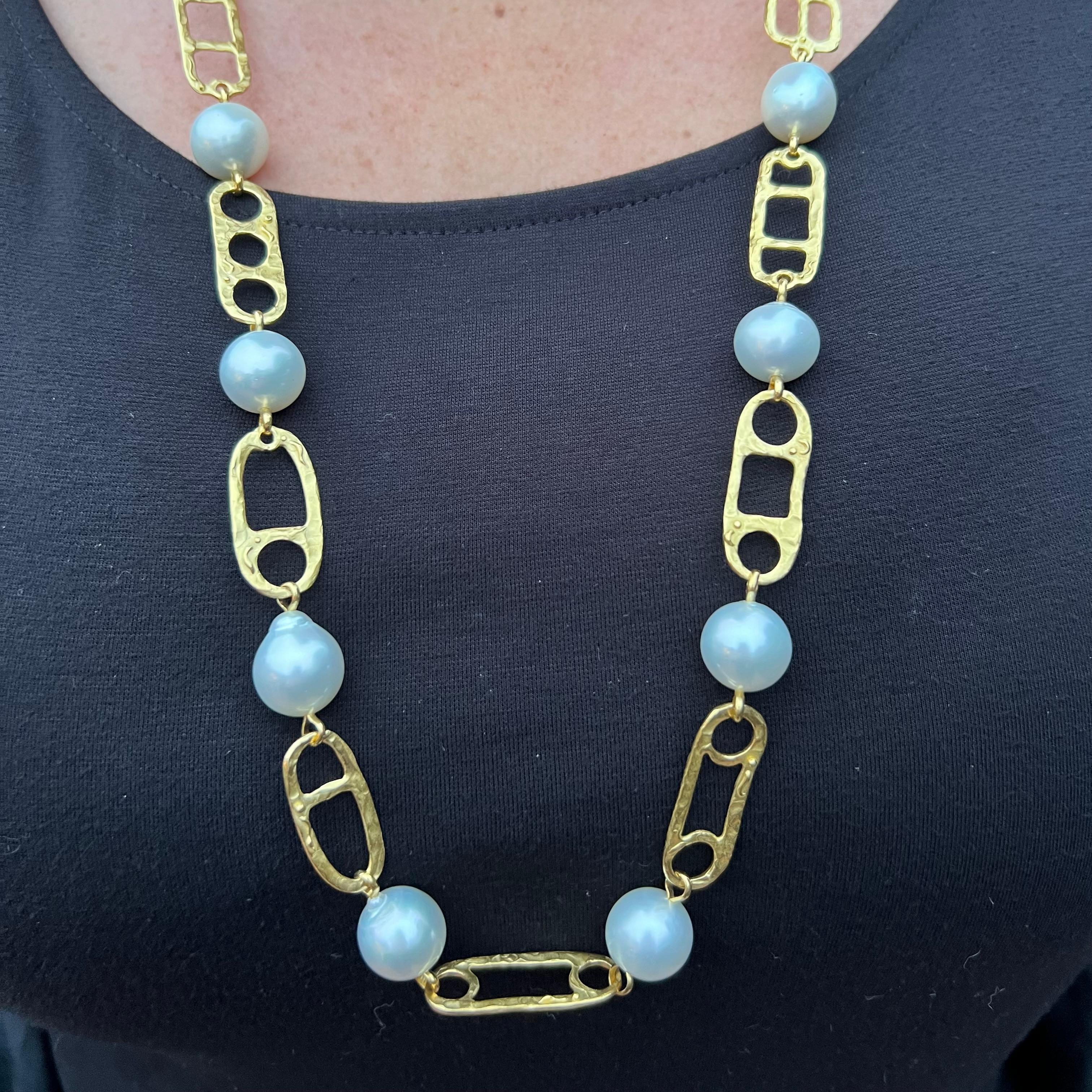 Women's Denise Robergé 22k Gold and South Sea Cultured Pearl Necklace For Sale