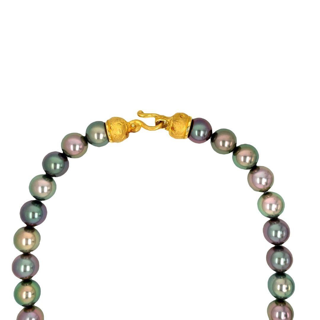 Denise Roberge Set aus Halskette und Ohrring, 22 Karat Gelbgold, schwarze Tahiti-Perlen im Zustand „Hervorragend“ im Angebot in beverly hills, CA