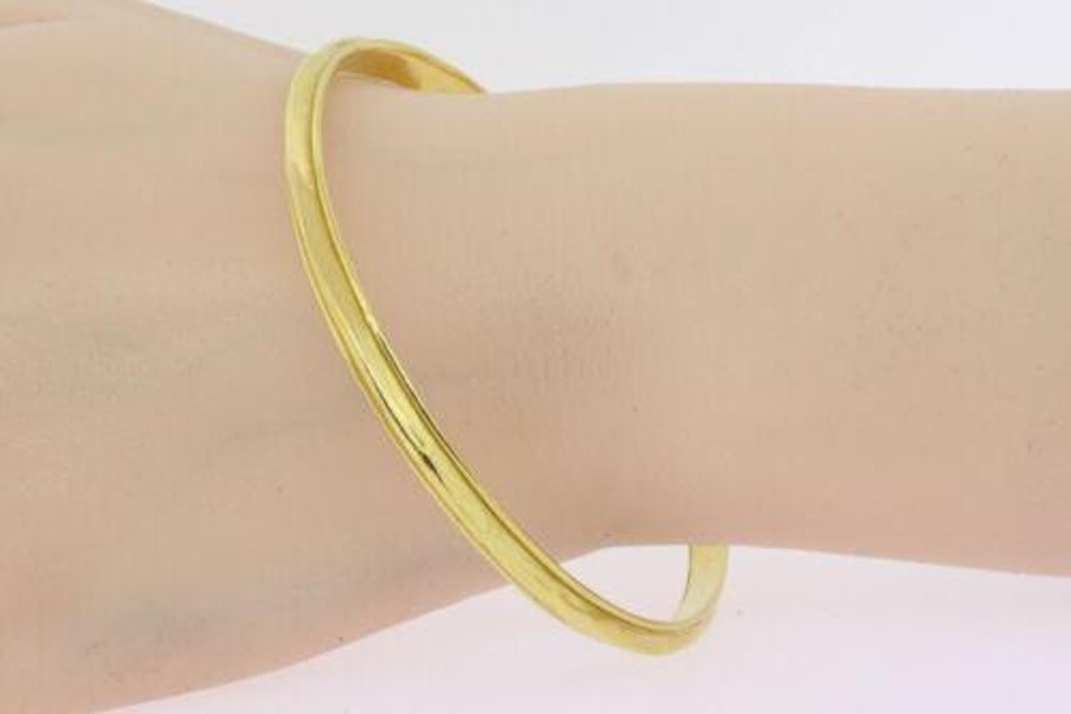 Donna Bracciale Denise Roberge in oro giallo 22k 8,5