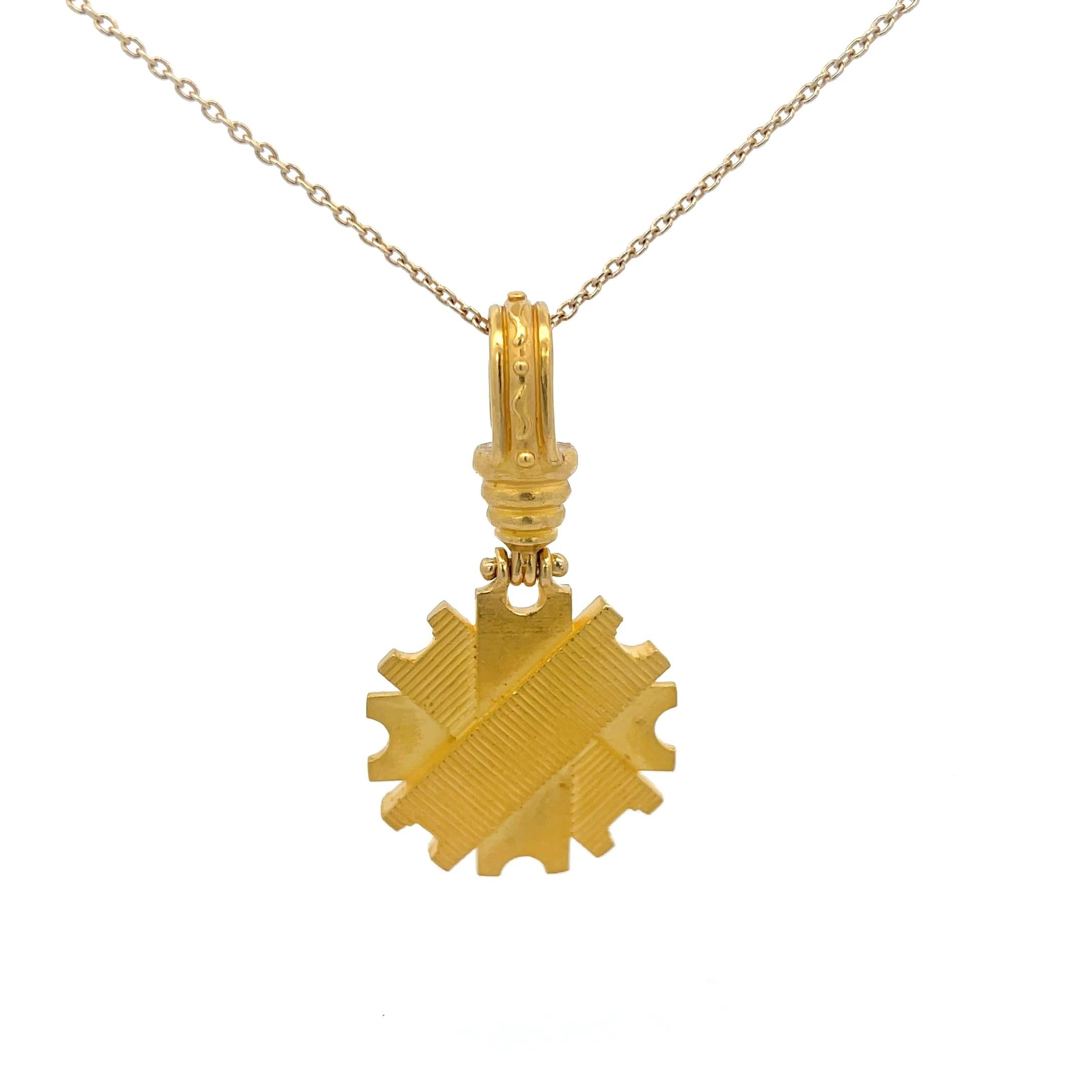 Denise Roberge Pendentif contemporain en or jaune 22K Excellent état - En vente à Dallas, TX