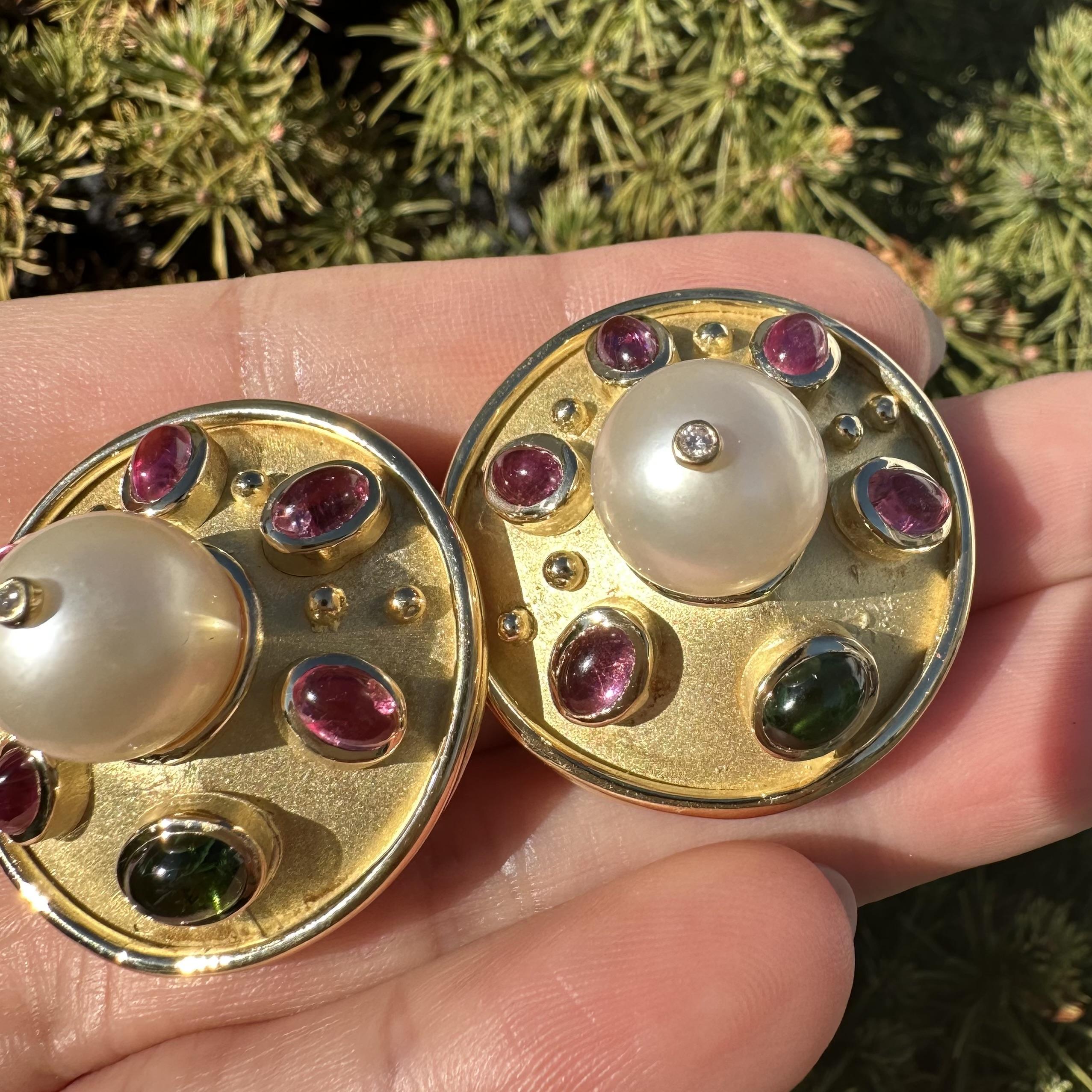 Denise Roberge Yellow Gold Pearl Tourmaline & Diamond Large Button Earrings in vendita 3