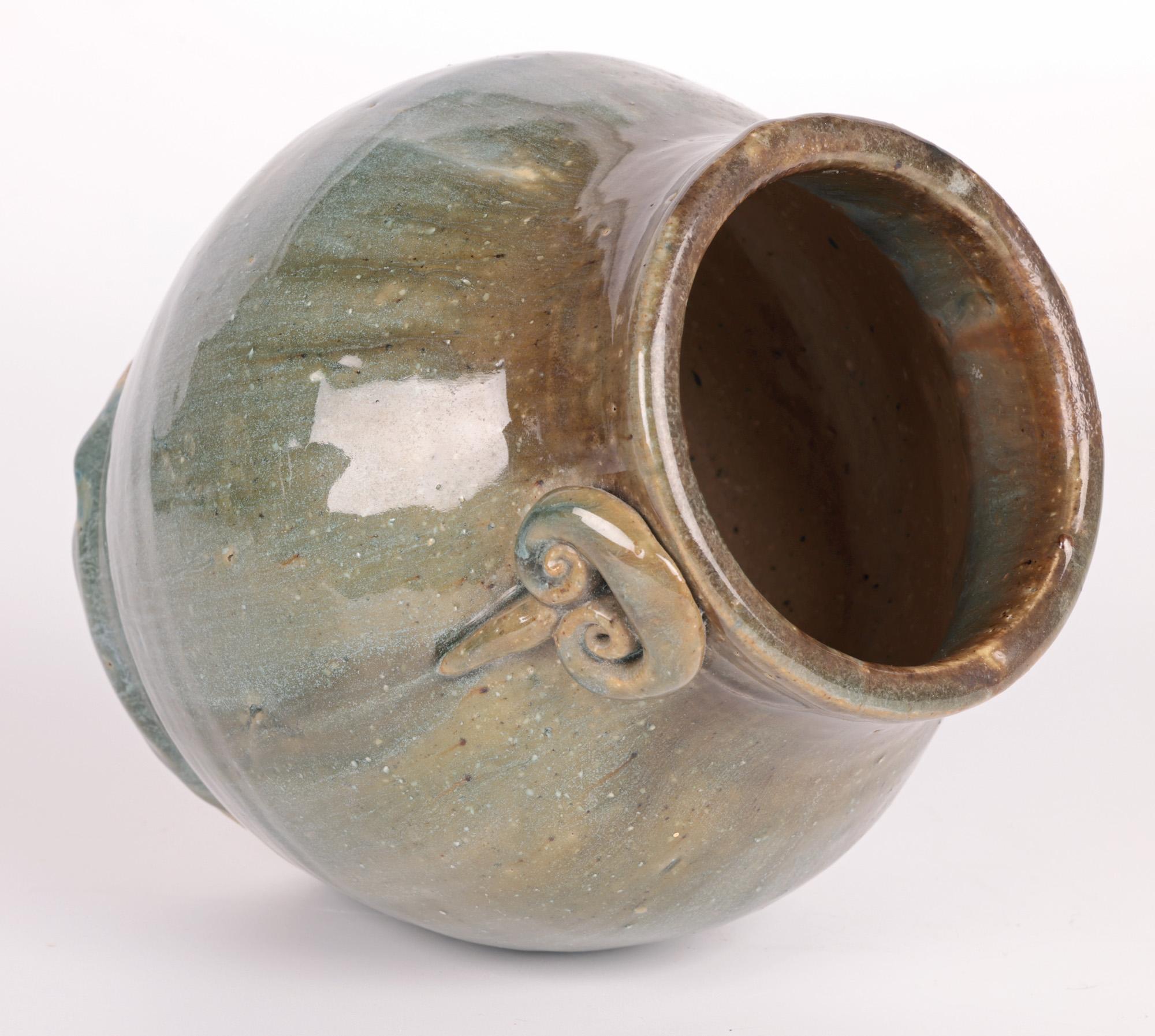 Denise Wren Oxshott Pottery Studio Pottery Twin Handled Vase  In Good Condition For Sale In Bishop's Stortford, Hertfordshire