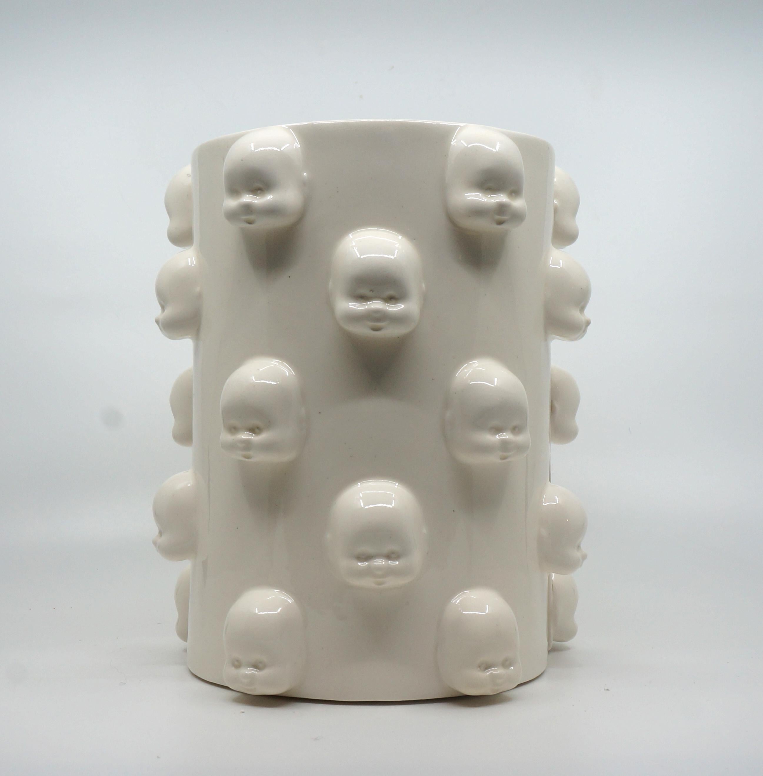 Porcelain Book Holder
(Two Piece)

Deniz Pireci's works; He tries to rediscover all the meanings contained in ceramics as a tool, to emphasize them even more, and sometimes simply to reveal them. As a tool, it is obvious that porcelain refers to