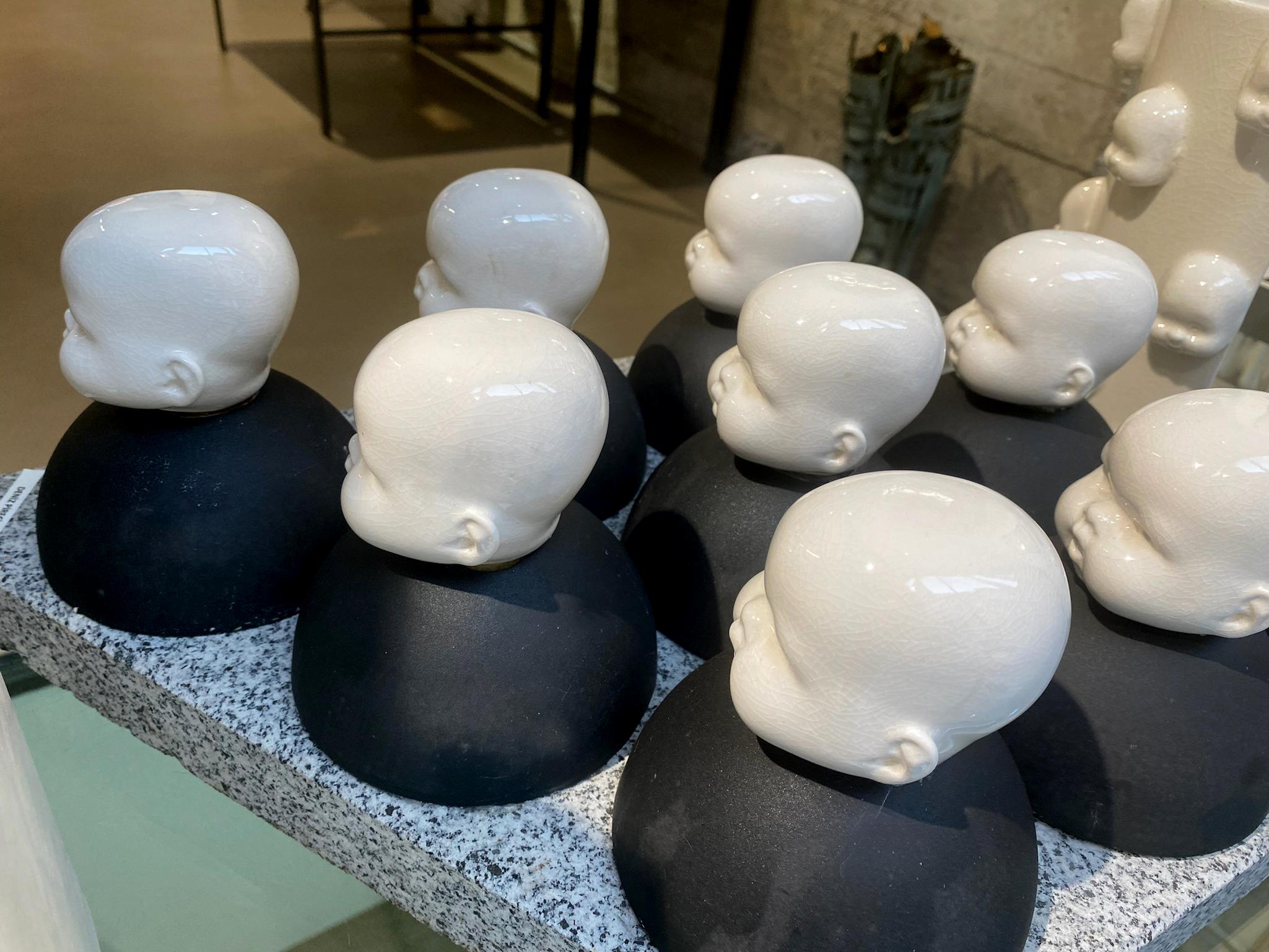 Porcelain on granite

Deniz Pireci's works; He tries to rediscover all the meanings contained in ceramics as a tool, to emphasize them even more, and sometimes simply to reveal them. As a tool, it is obvious that porcelain refers to fragility,