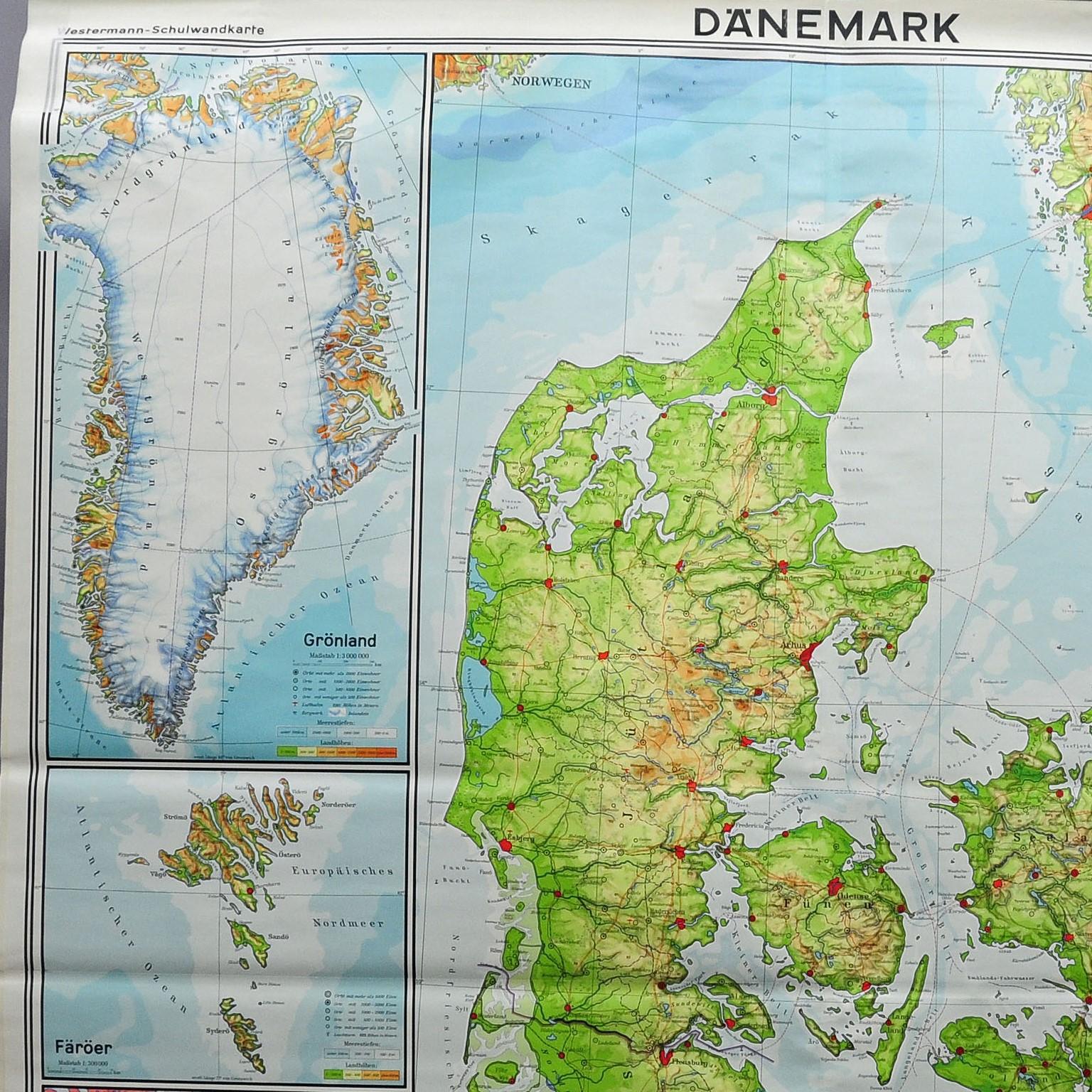 The vintage pull-down mural map illustrates Denmark with Greenland, the Faroe Islands and the North Atlantic. Published by Westermann. Colorful print on paper reinforced with canvas.

Measurements:
Width 207 cm (81.50 inch)
Height 192 cm (75.59