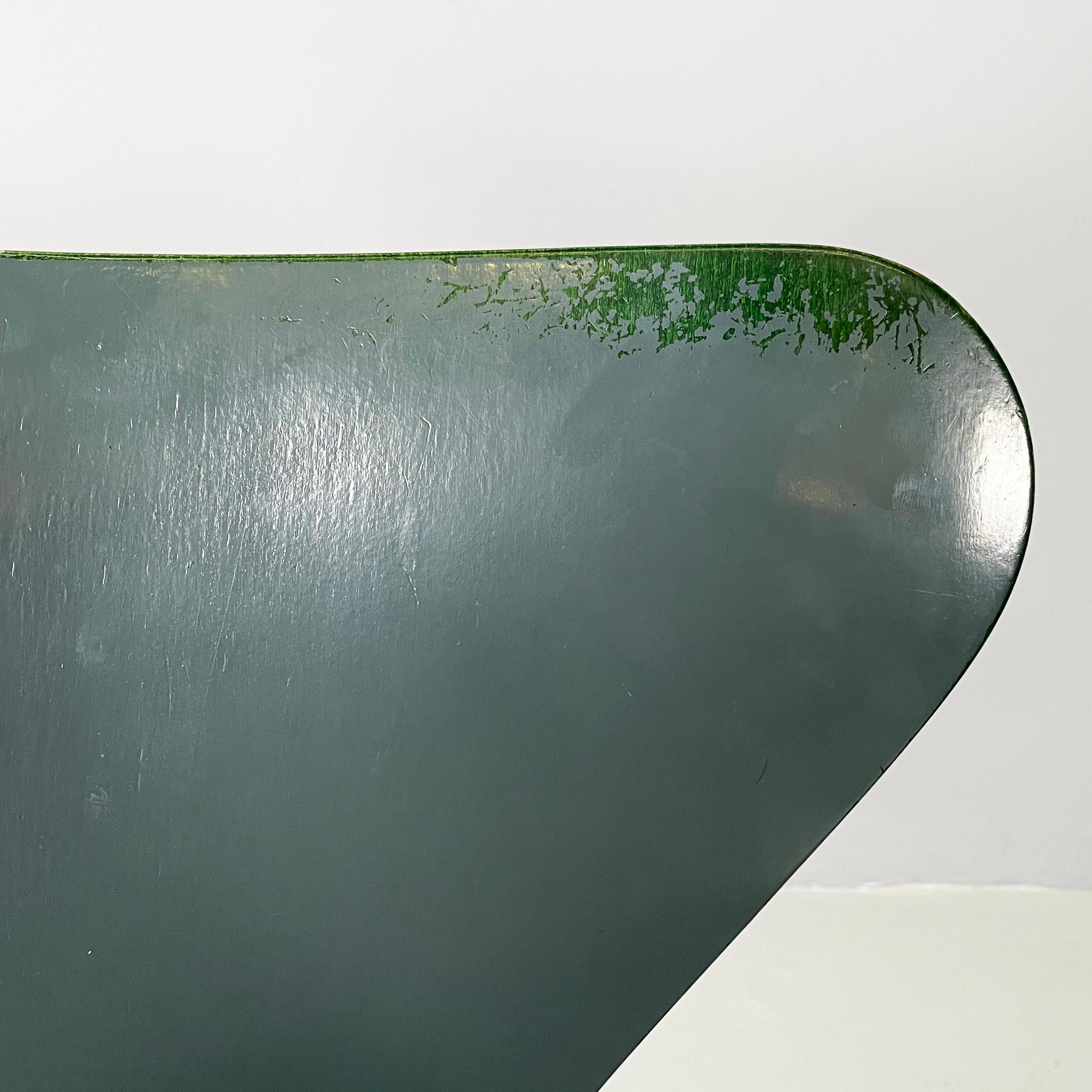 Wood Denmark modern Chair 3107 by Arne Jacobsen for Fritz Hansen, 1980 For Sale
