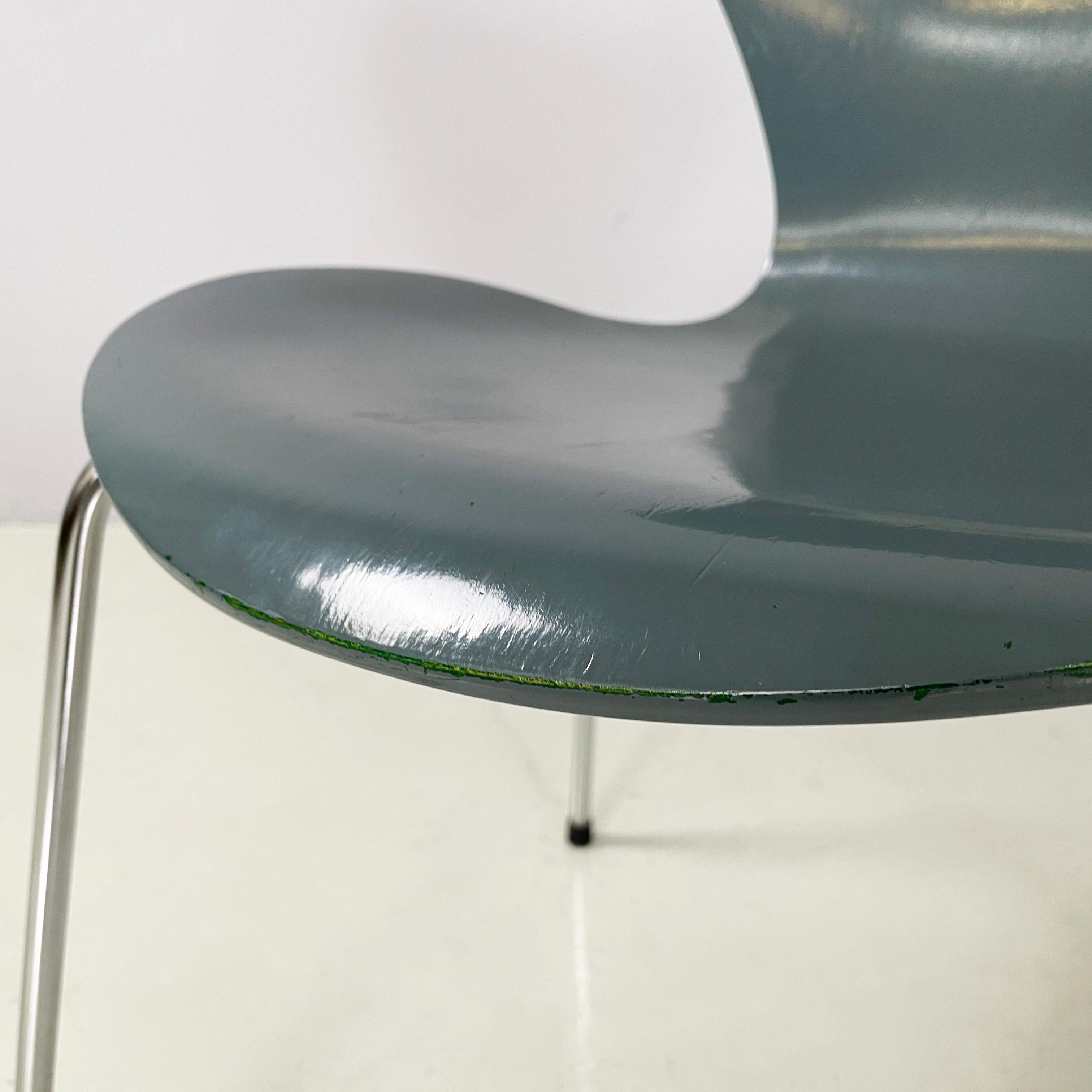 Denmark modern Chair 3107 by Arne Jacobsen for Fritz Hansen, 1980 For Sale 1