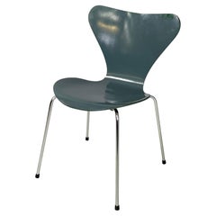 Vintage Denmark modern Chair 3107 by Arne Jacobsen for Fritz Hansen, 1980