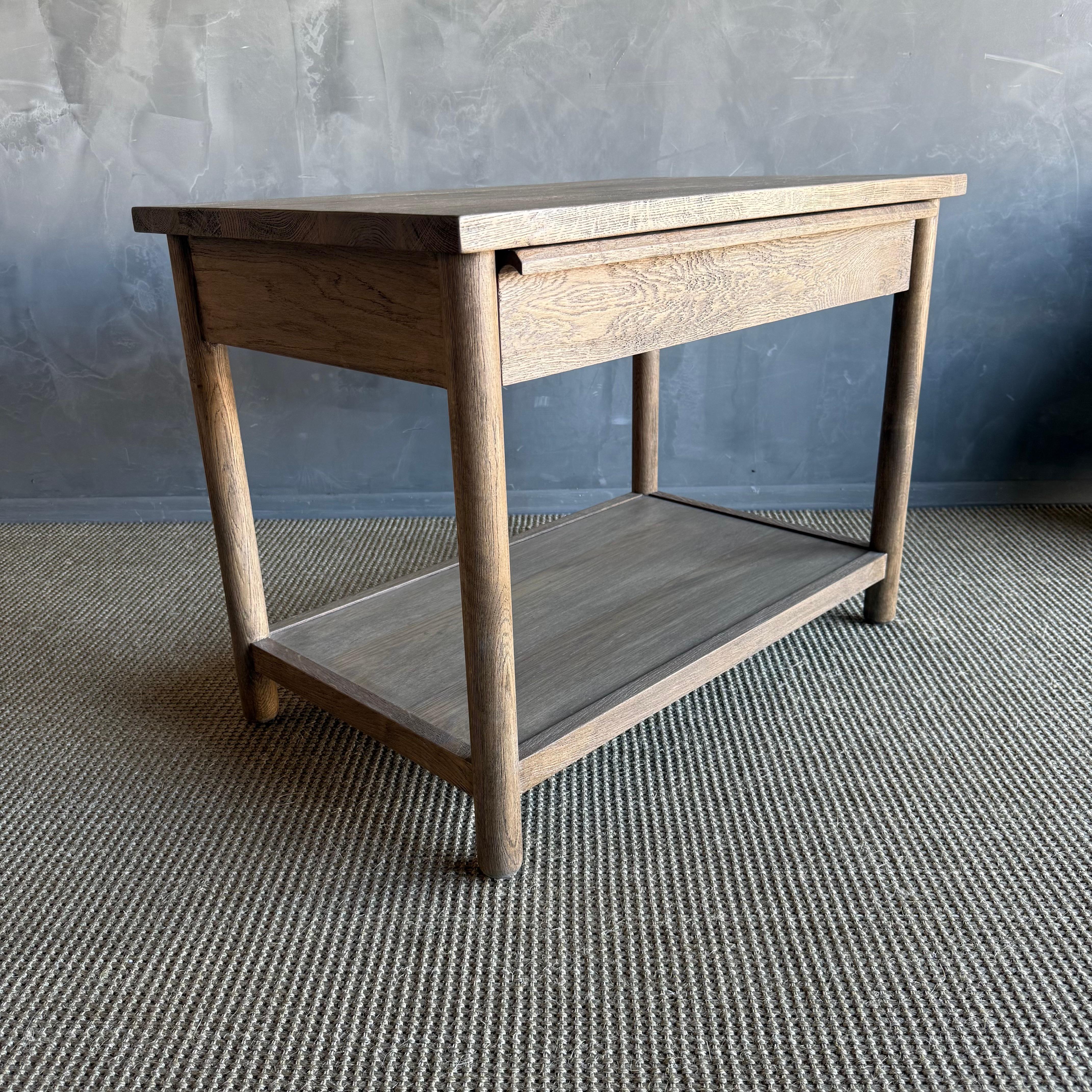 Table de nuit Denmark en Oak Oak avec tiroir à fermeture progressive en Montana Brown en vente 6