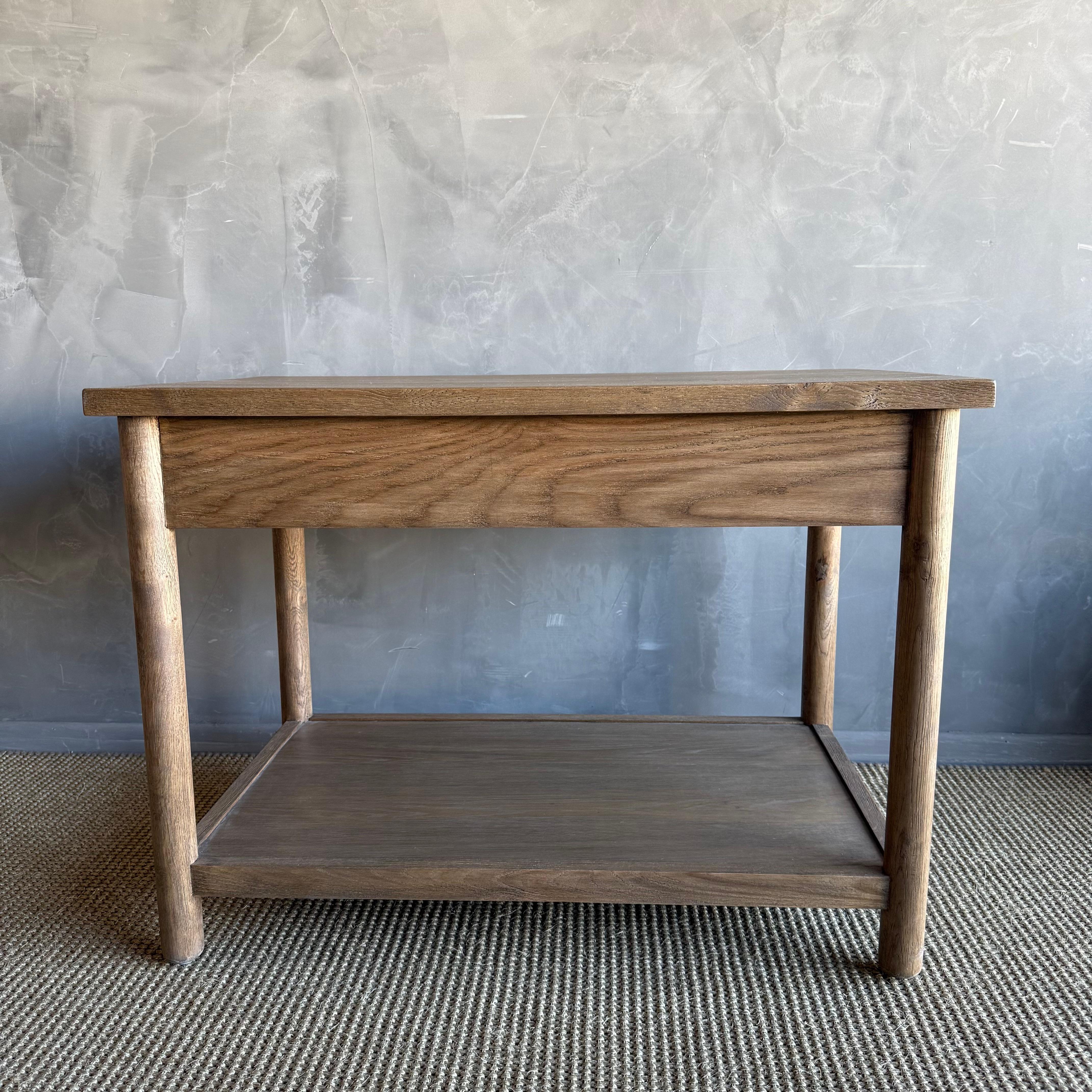 Table de nuit Denmark en Oak Oak avec tiroir à fermeture progressive en Montana Brown en vente 8