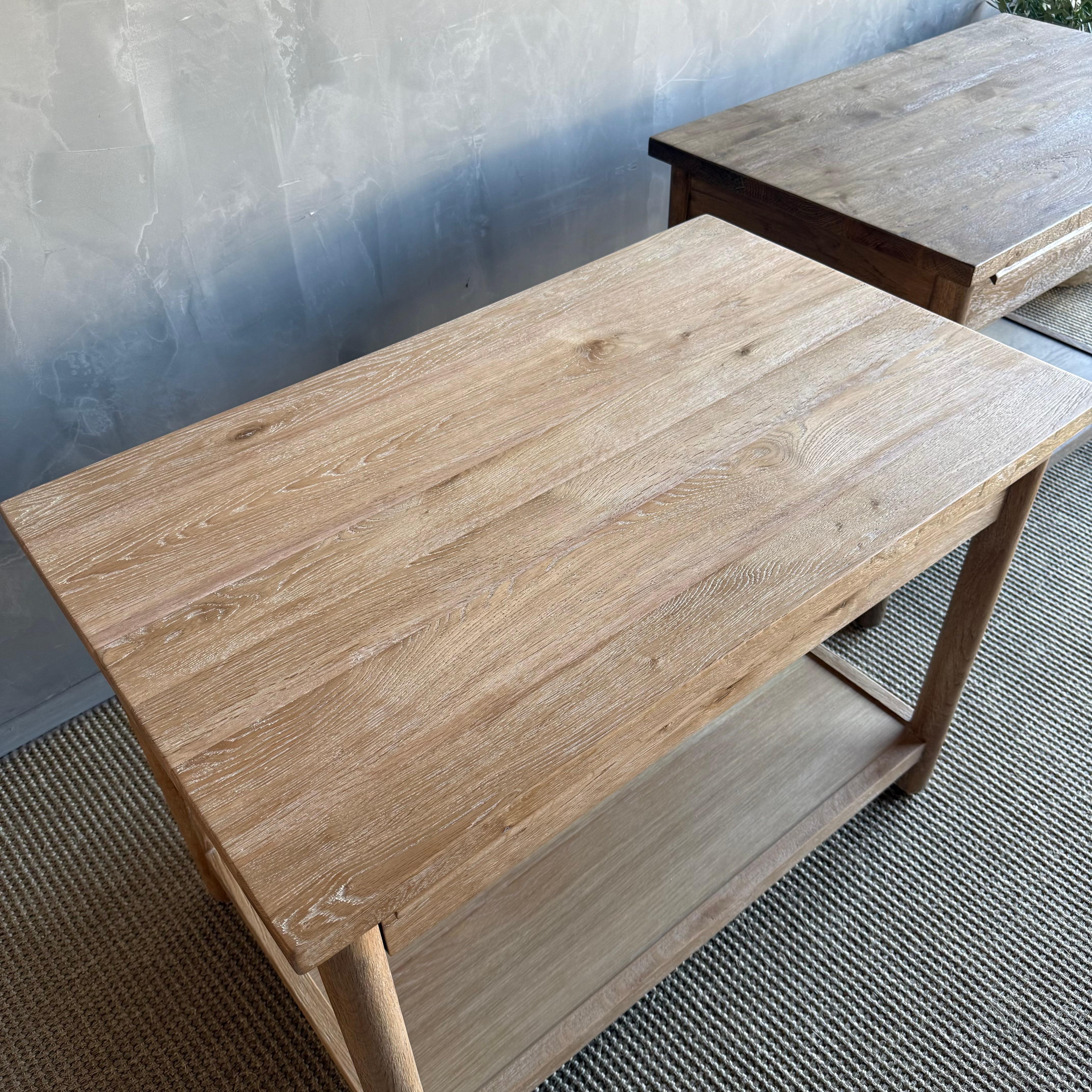 Comodino Denmark White Oak con cassetto Soft Close in vendita 4