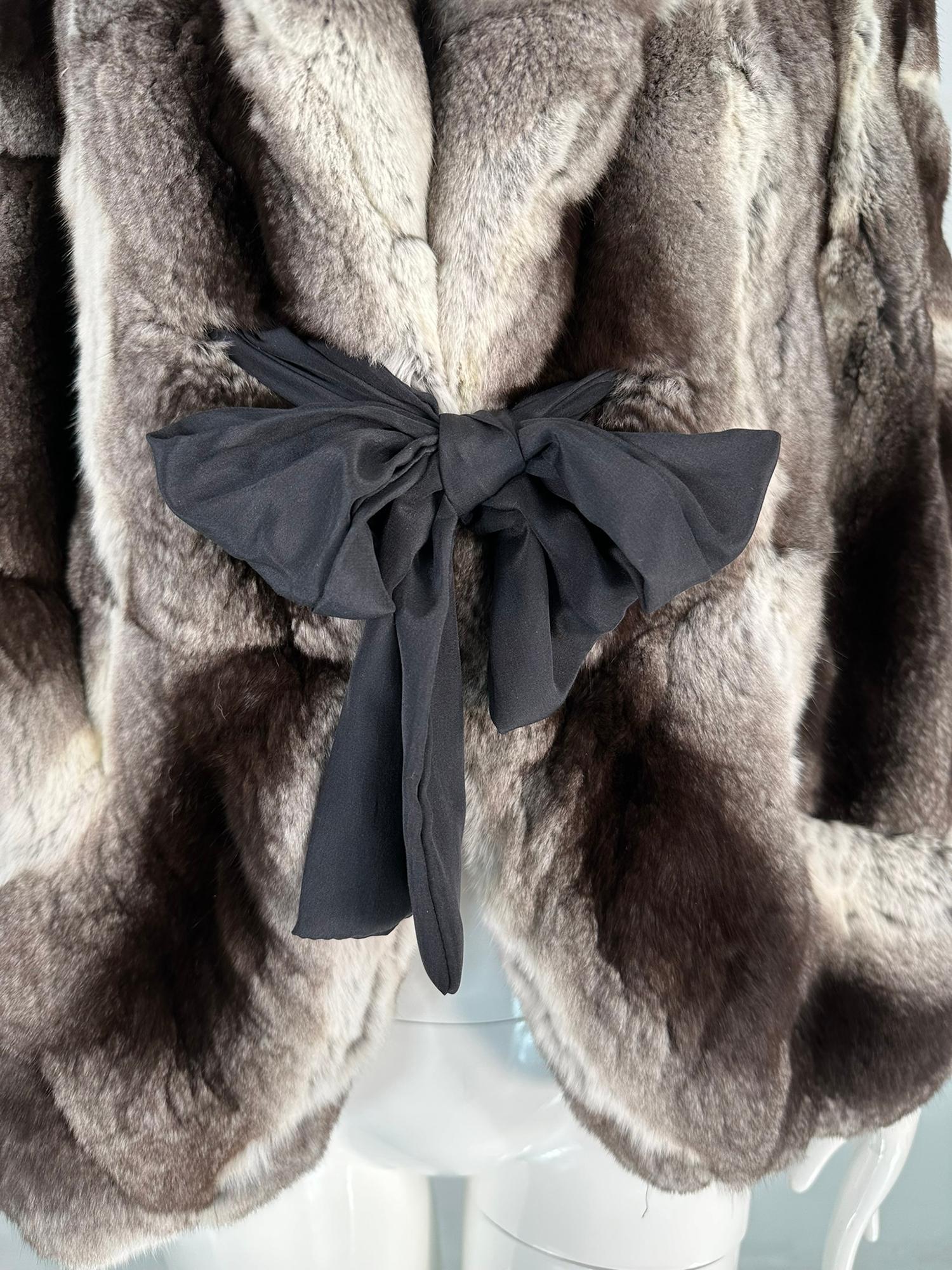 Dennis Basso Chinchilla Fur Jacket in Light & Dark Grey with Cream 2013 S-M 2013 For Sale 9