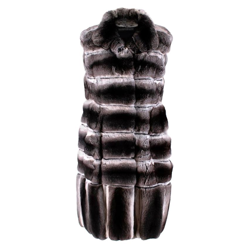 Dennis Basso Natural Chinchilla Fur Gilet - Size US 2 For Sale