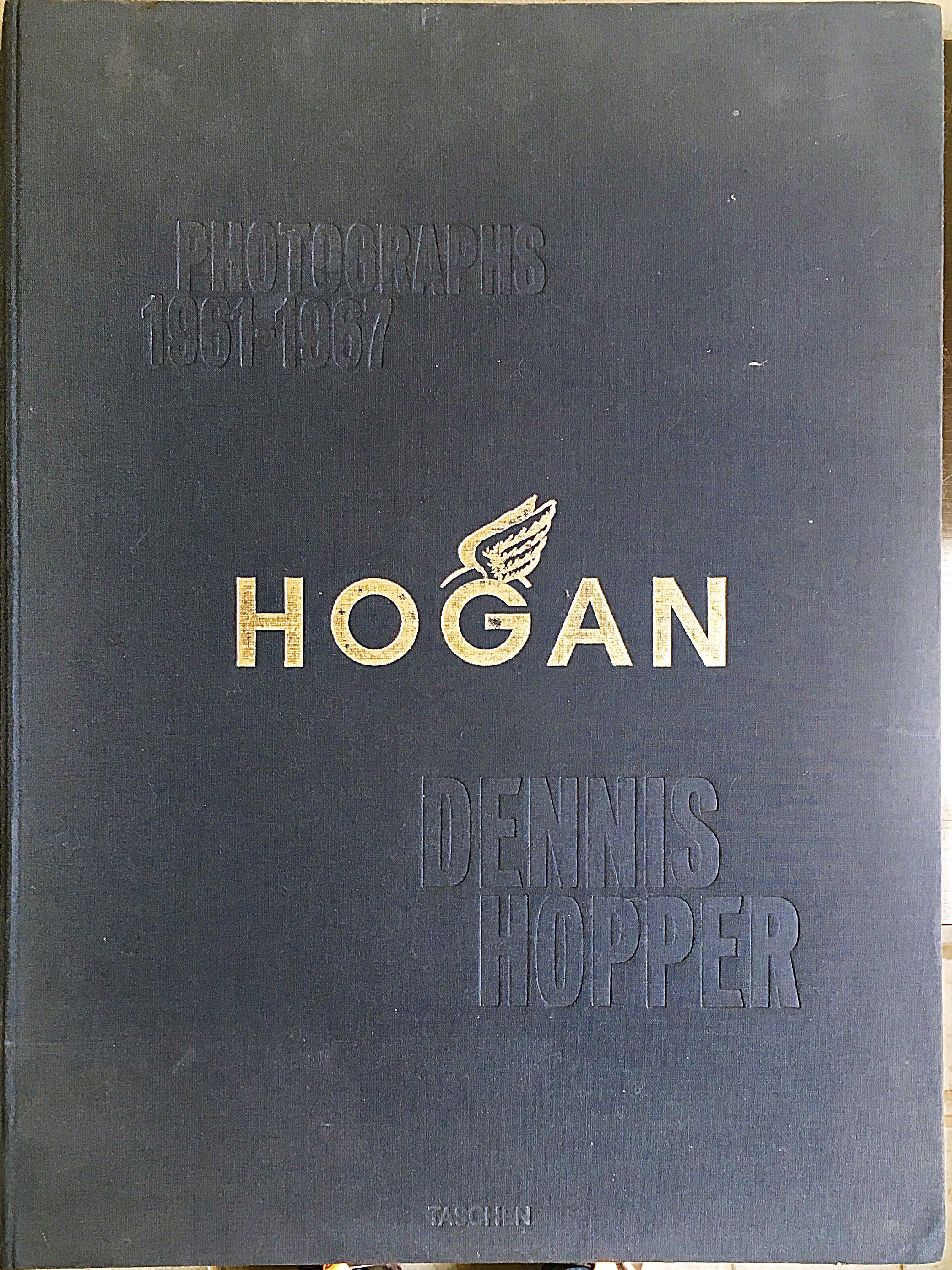 Dennis Hopper Photographs 1961-1967 Monografia firmata a mano in edizione limitata in scatola in vendita 12