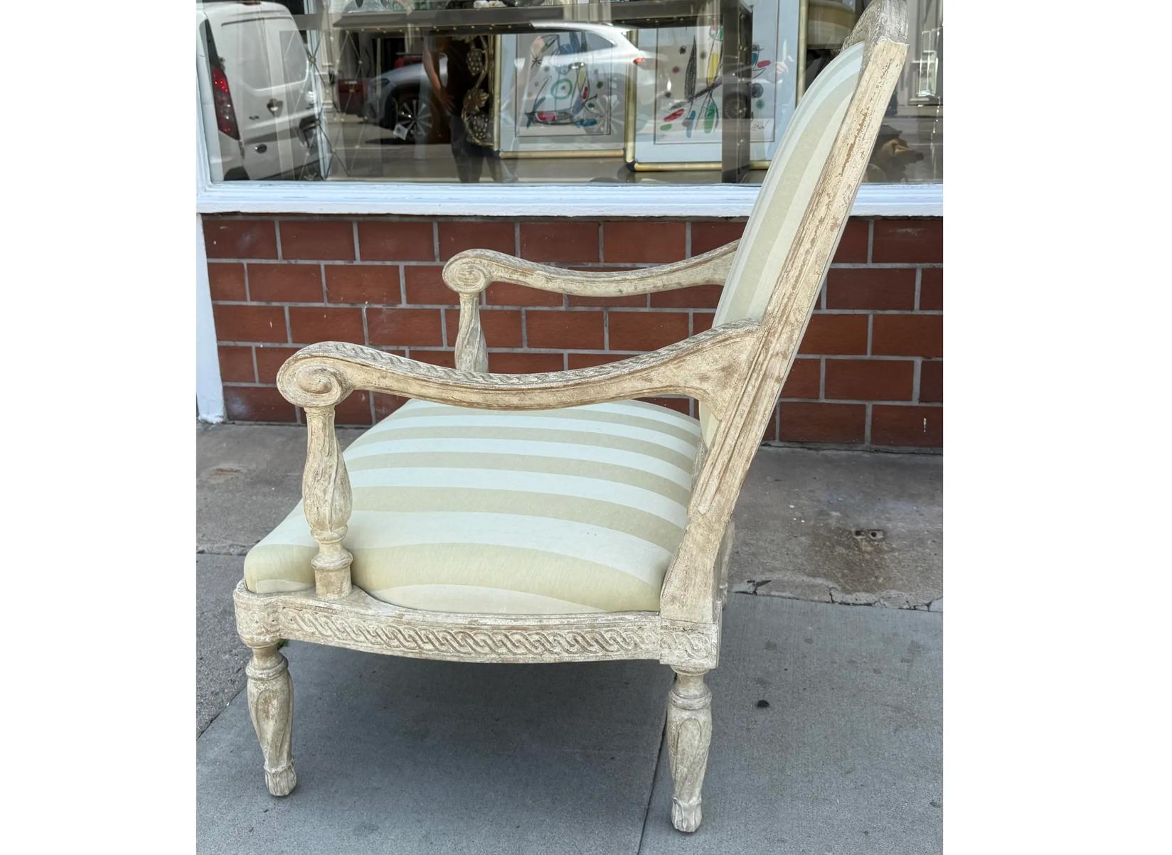 Louis XVI Fauteuil Dennis & Leen Formations W Rose Tarlow Melrose House Fabric - 1 de 2 en vente
