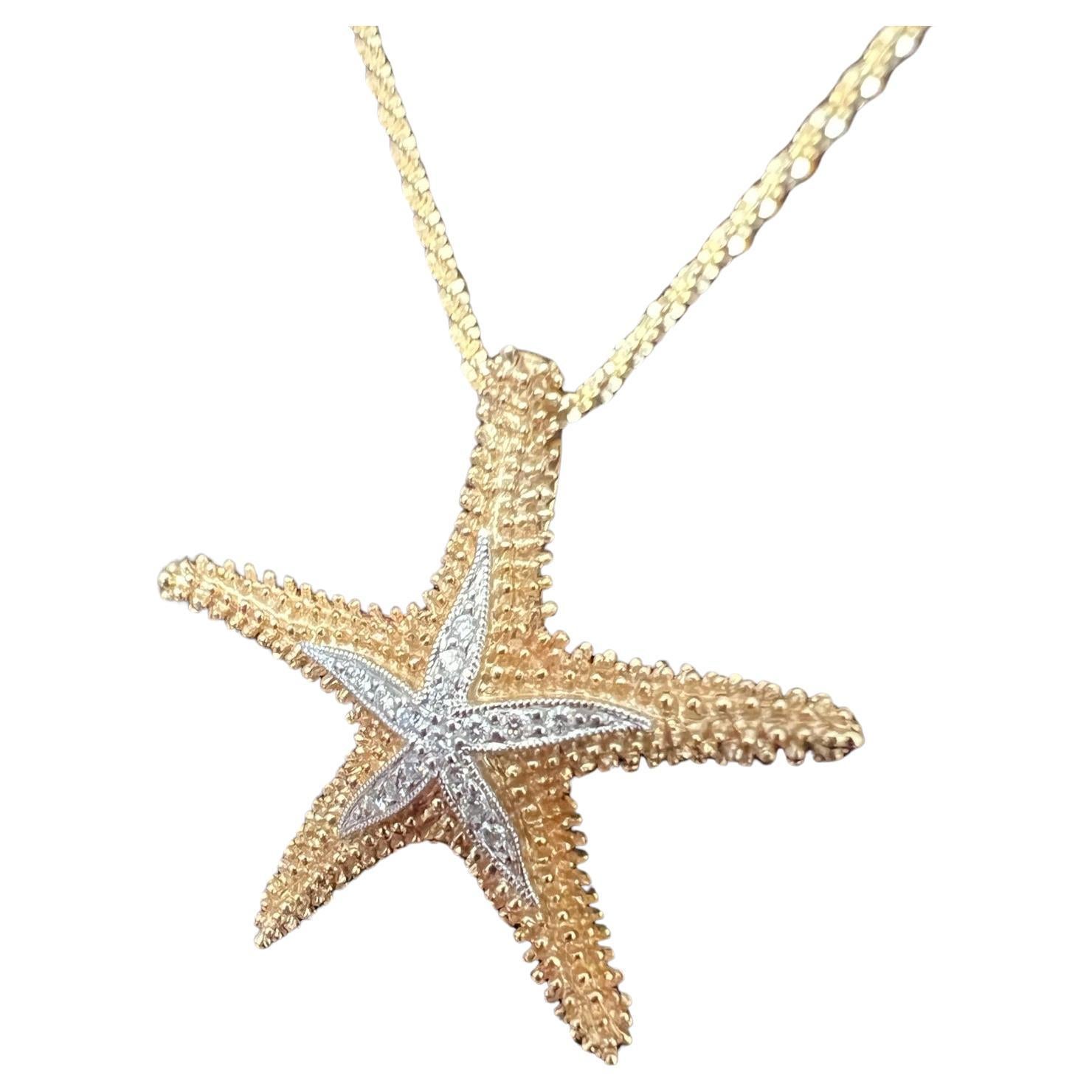 Denny Wong 14k 30mm Starfish Pendant With 16 White Diamonds For Sale