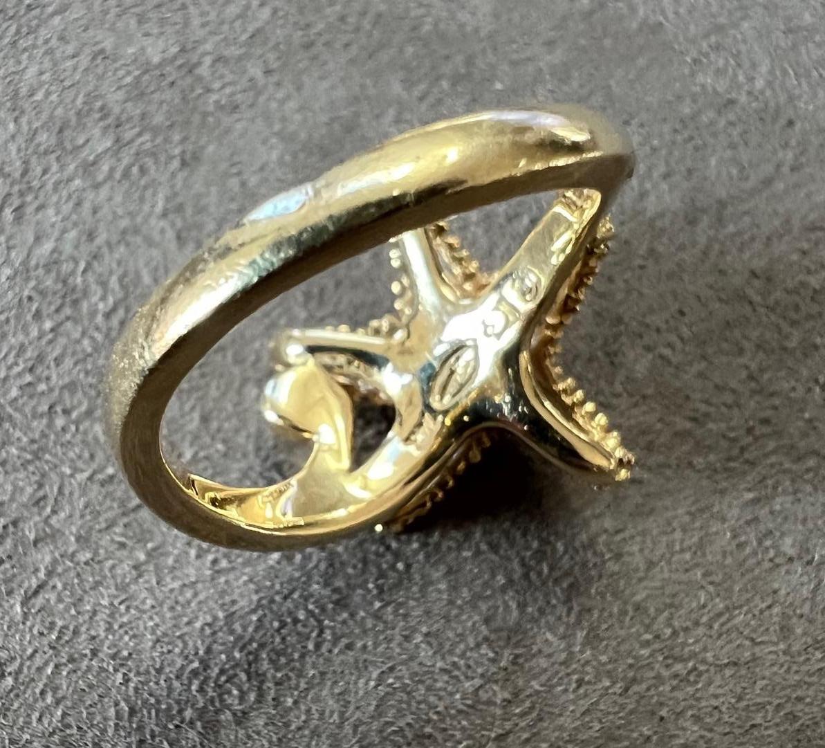 Brilliant Cut Denny Wong 14k Gold 18mm Starfish Ring With 16 Diamonds  For Sale
