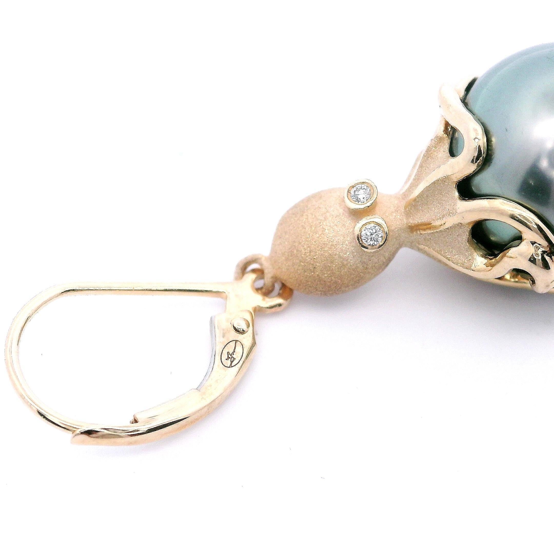 Orecchini Octopus in oro giallo 14kt con perle di Tahiti e diamanti di Denny Wong in vendita 3