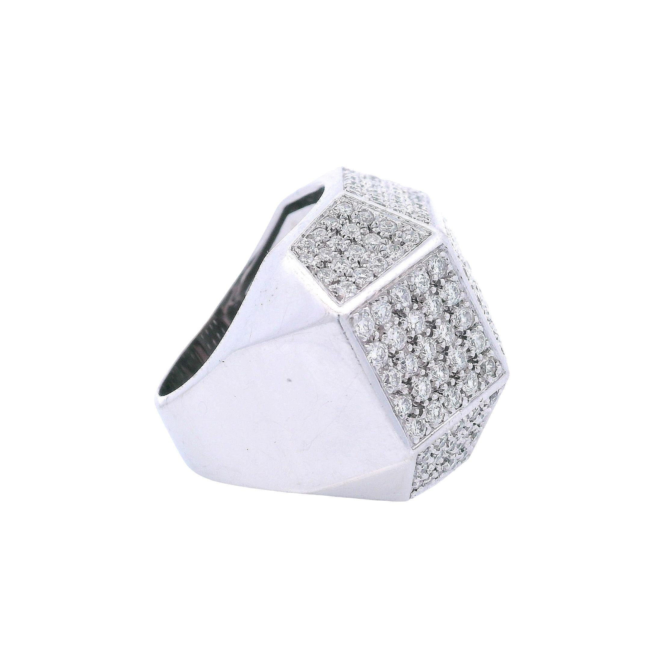 DENOIR Bague géométrique en or blanc 18kt avec 3.00 cts en diamants Bon état - En vente à Aventura, FL