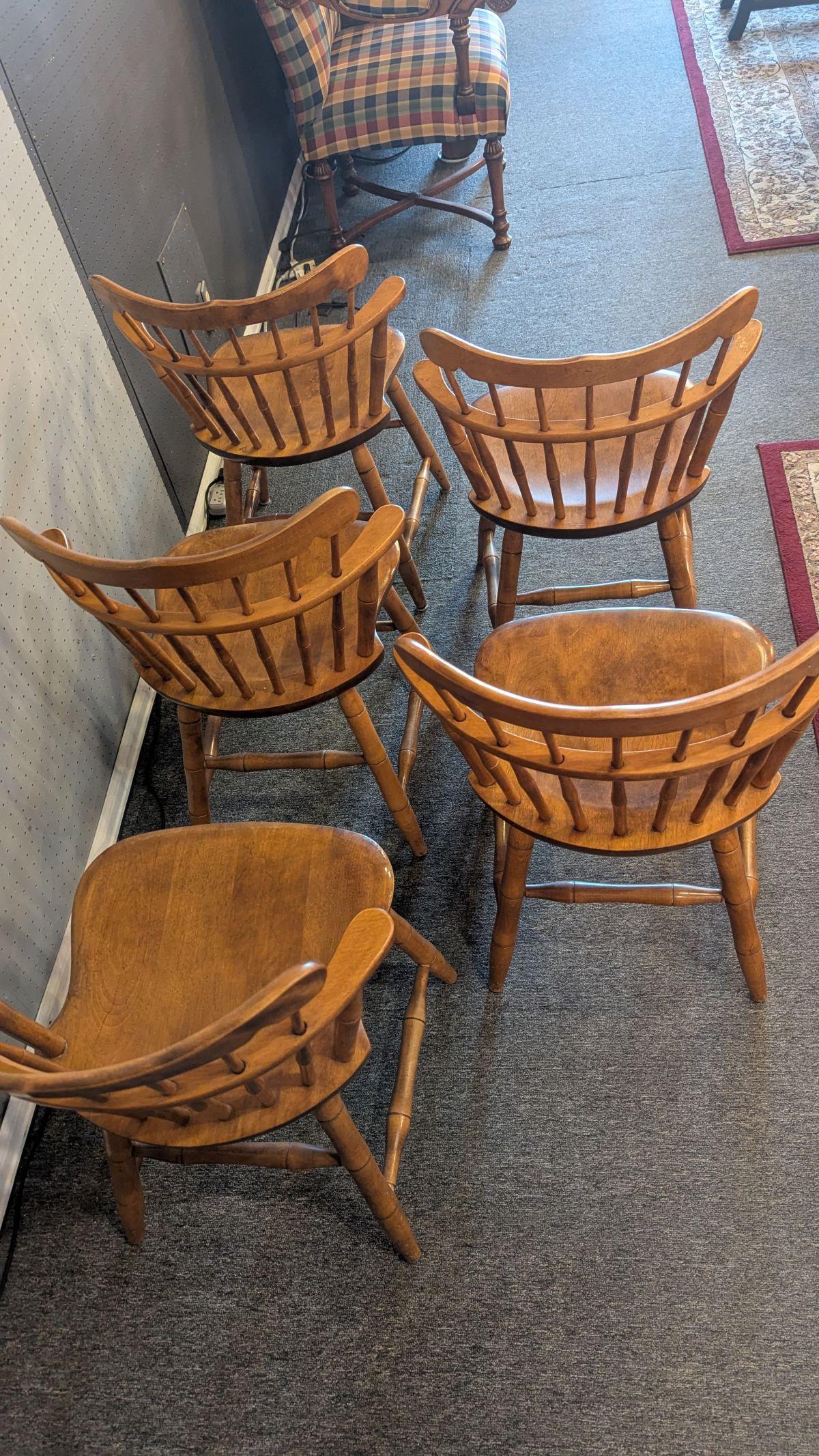 Dent Bros Early American Chairs set of 5 en vente 1