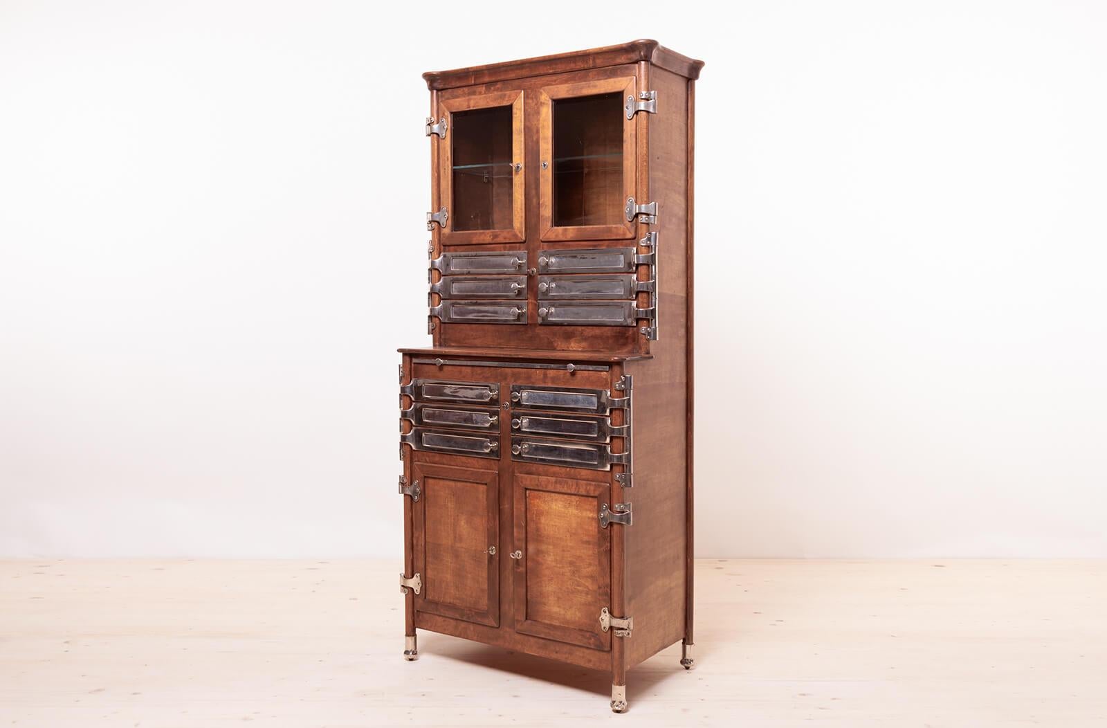 Dental Cabinet, Early 20th Century For Sale 1