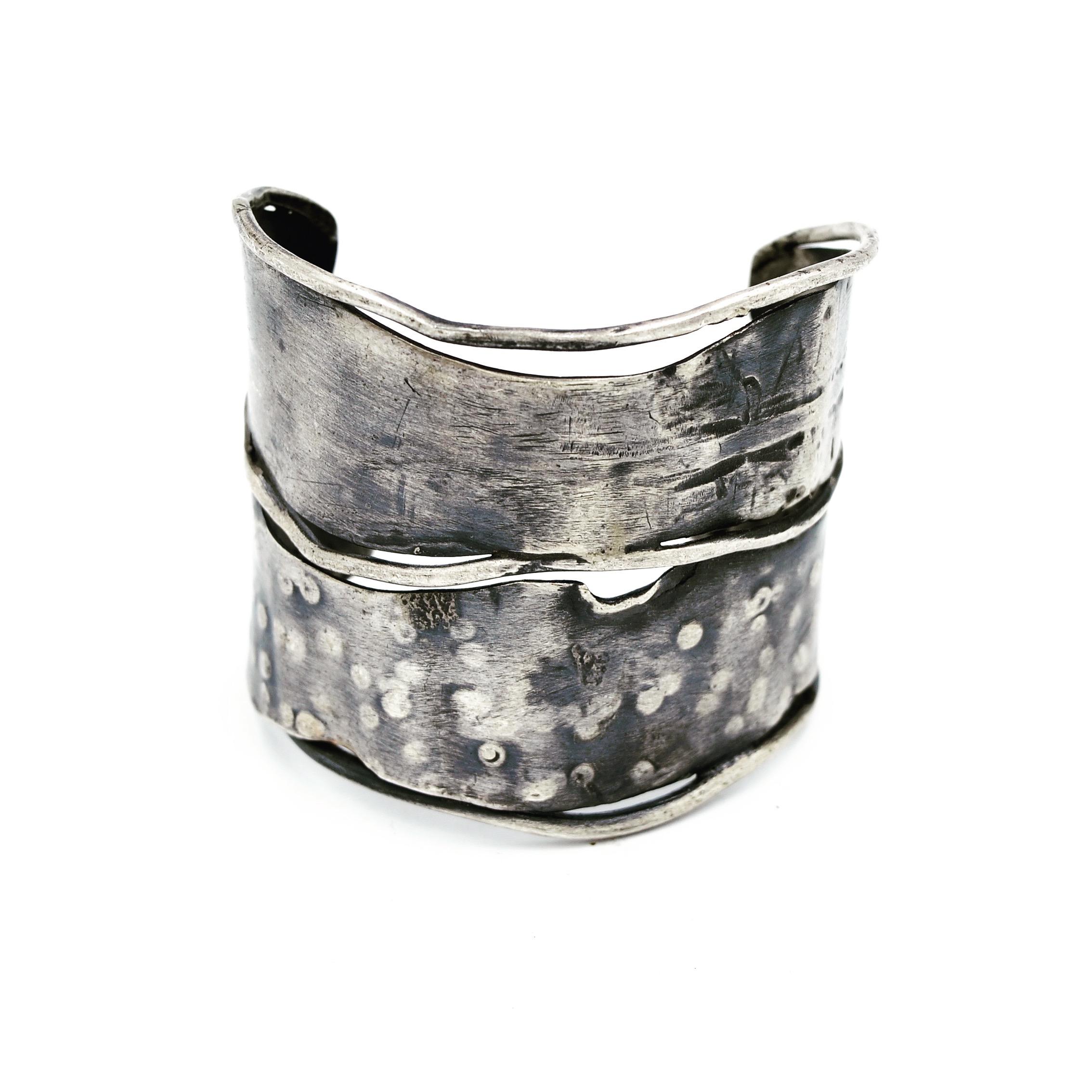 Women's or Men's Dented Sterling silver cuff For Sale