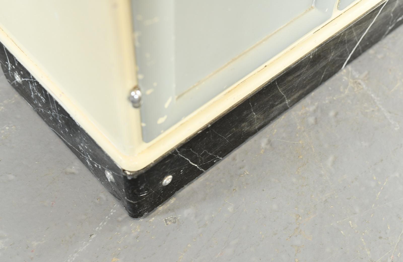 Mid-20th Century Dentists Drawer Cabinet Circa 1930s For Sale