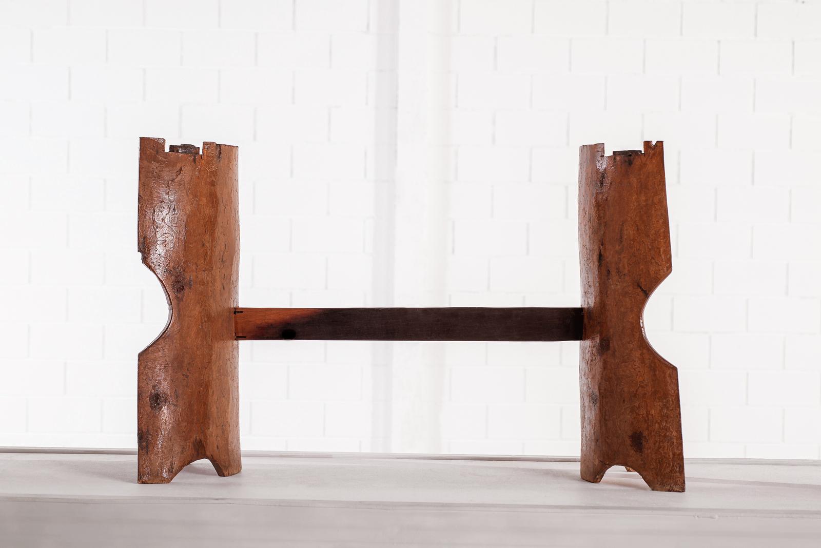 Table de salle à manger Denuncia en bois massif de Jose Zanine Caldas, vers 1970 en vente 4