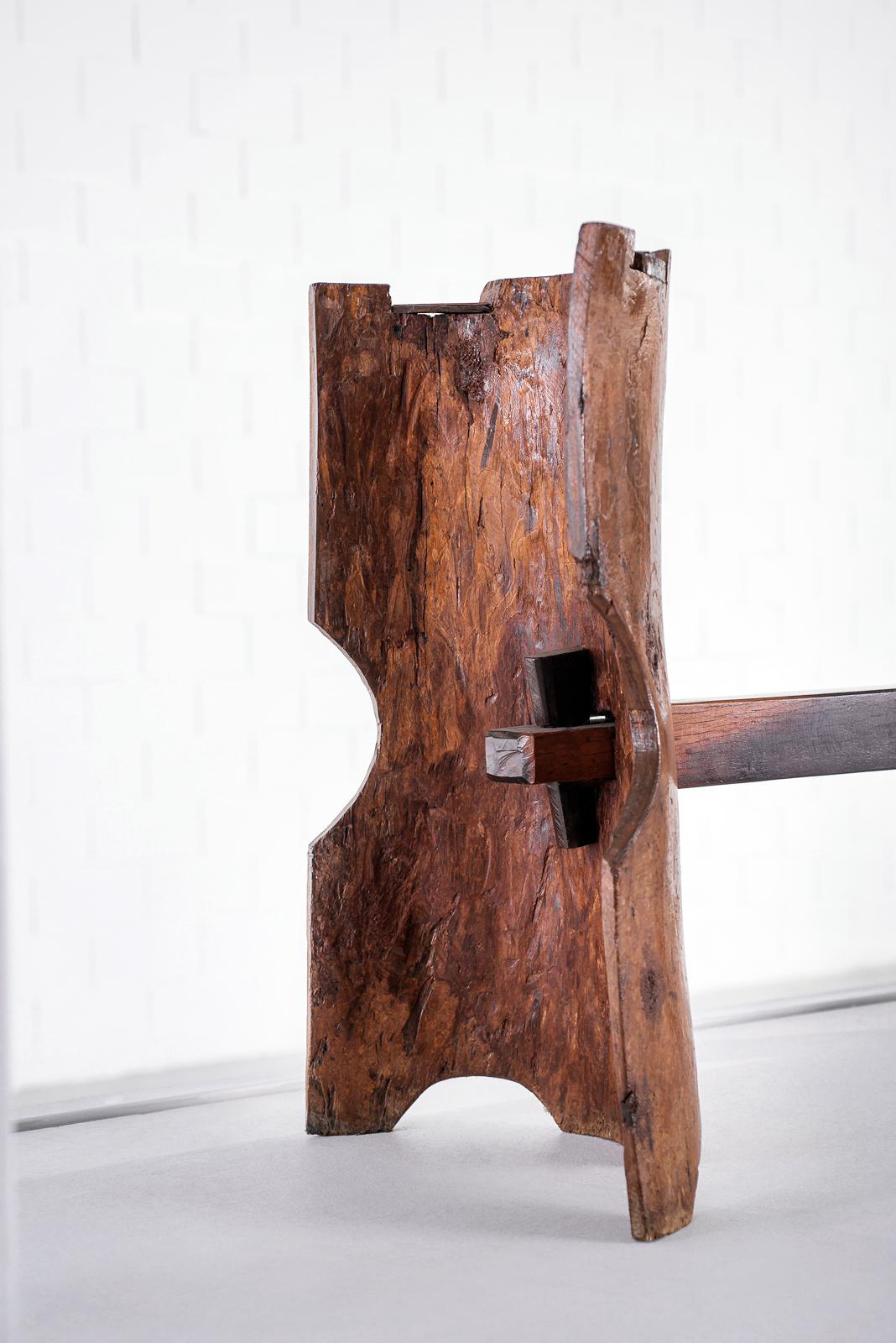 Table de salle à manger Denuncia en bois massif de Jose Zanine Caldas, vers 1970 en vente 5