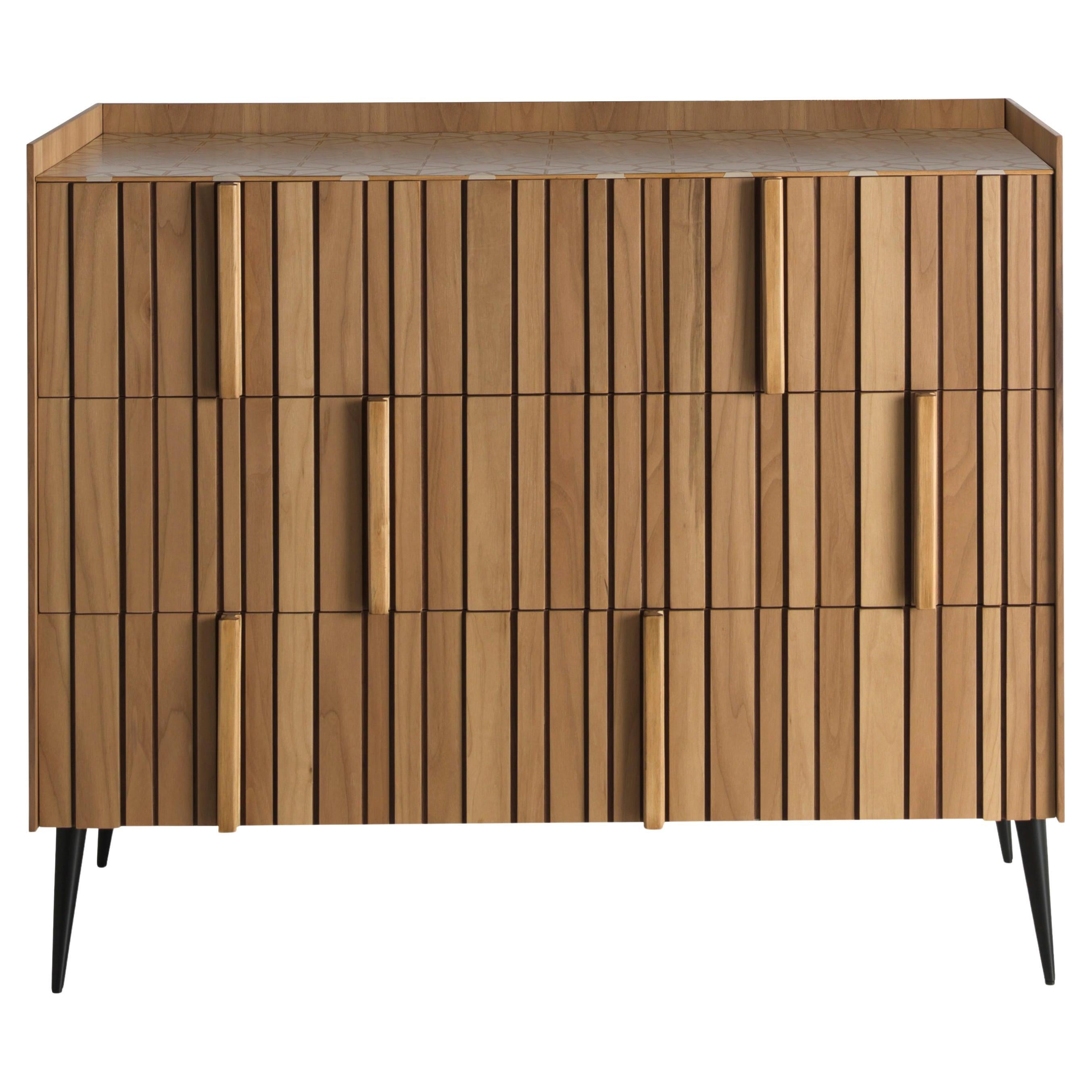 Denver Chest Of Drawers by Lola Glamour For Sale