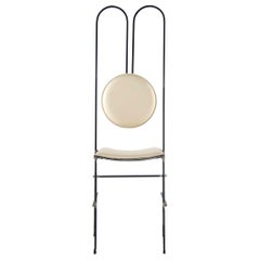 dePostura Chaise de salle à manger, cuir Off-White et structure en fer par Mario Milana