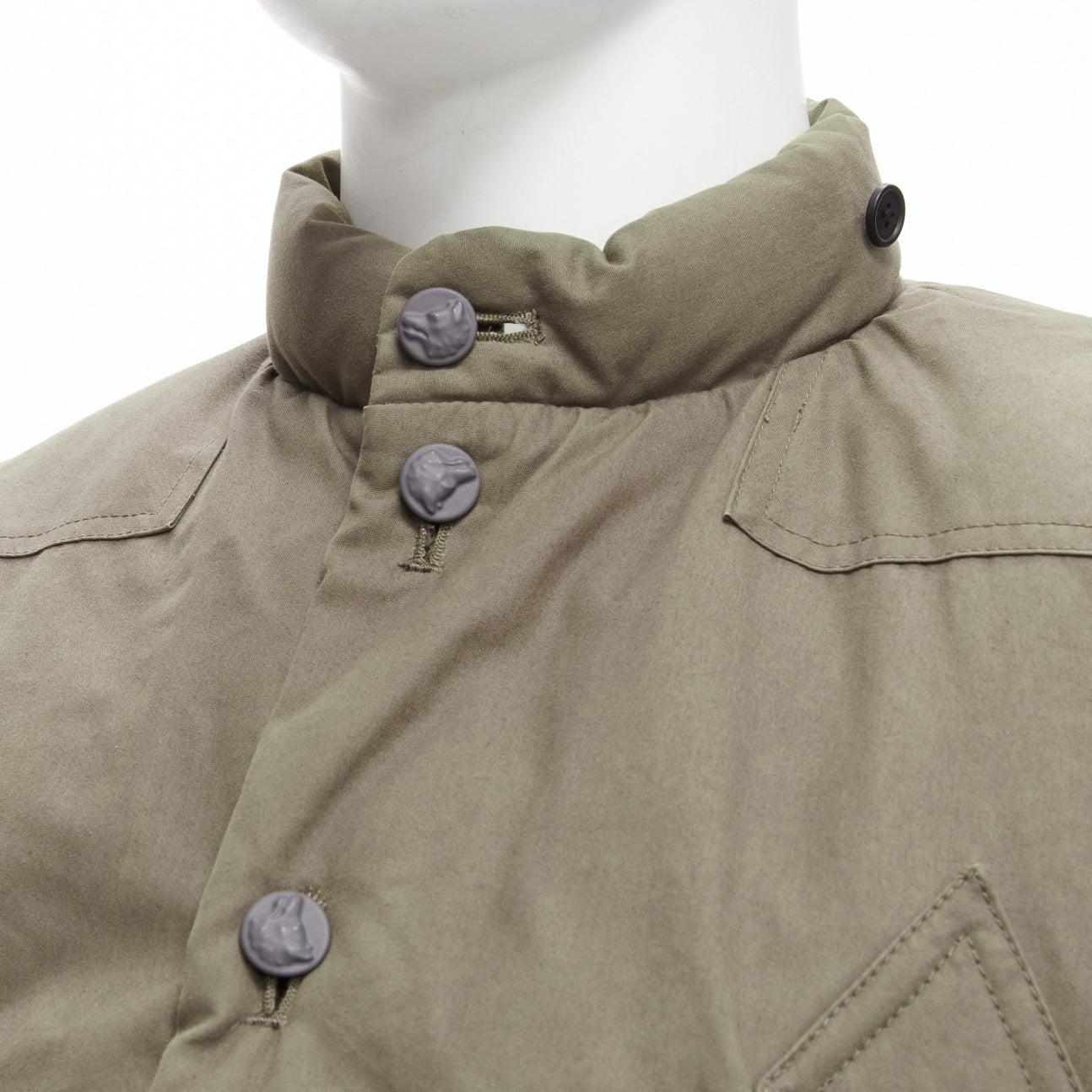 DER SAMMLER khaki weatherproof ventile cotton padded puffer vest jacket EU48 M
Reference: YNWG/A00190
Brand: Der Sammler
Material: Cotton
Color: Khaki, Purple
Pattern: Solid
Closure: Button
Lining: Purple Fabric
Extra Details: Zip and button