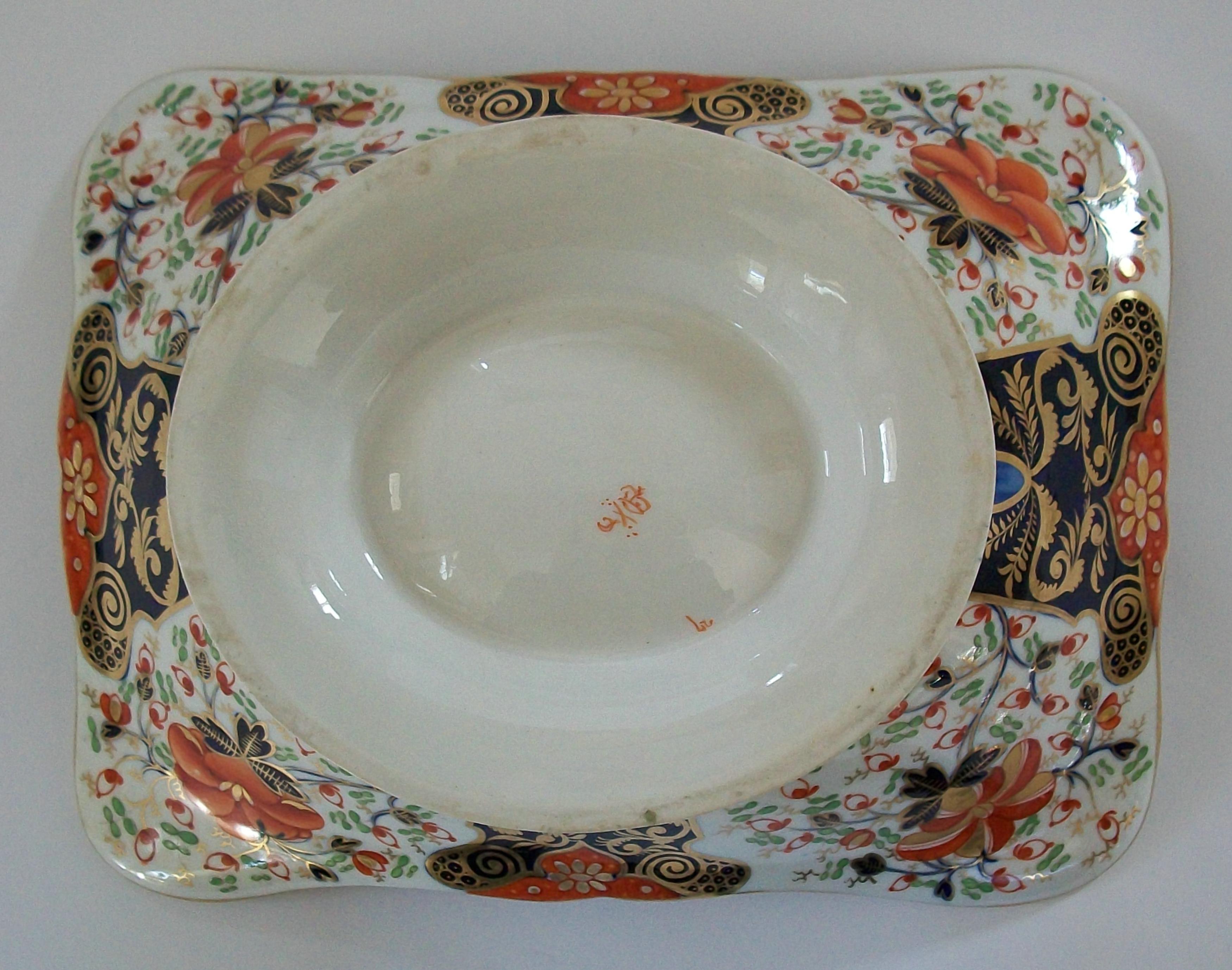 English Derby Duesbury Imari Porcelain Dessert Service - 18 Pieces - U.K. - Circa 1825 For Sale